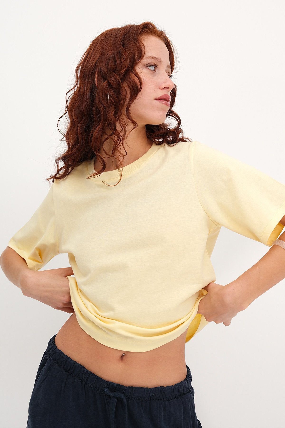 Light-Yellow_Crew-Neck-Basic-T-shirt-addax