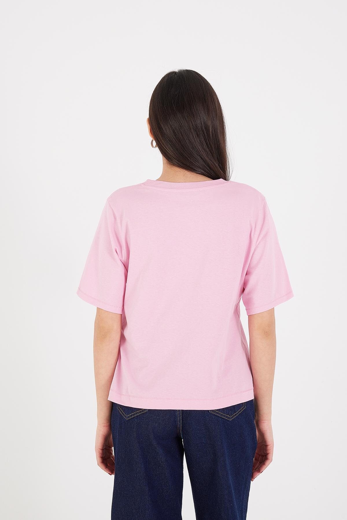 Begonia_Crew-Neck-Basic-T-shirt-addax