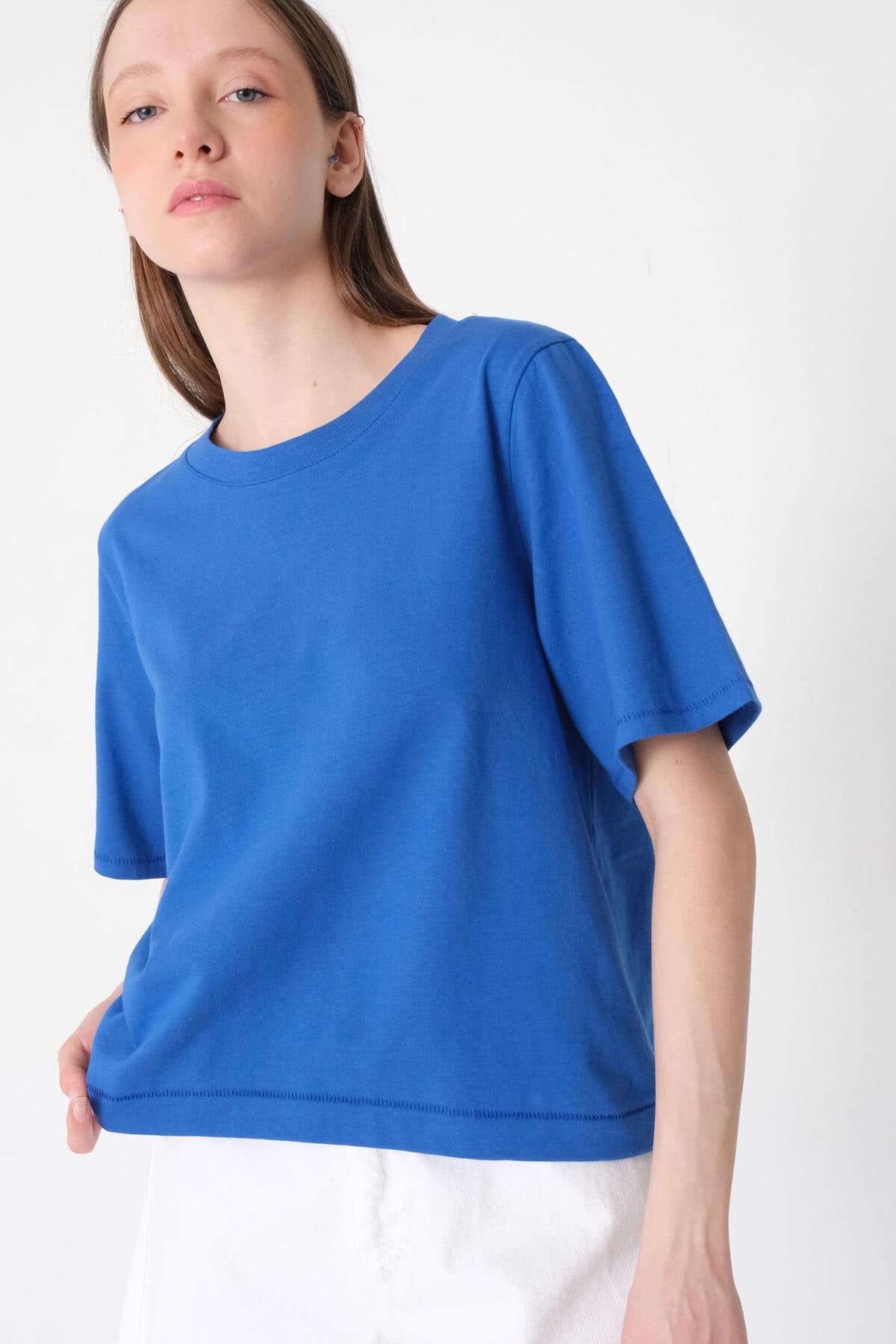 Sky-Blue_Crew-Neck-Basic-T-shirt-addax
