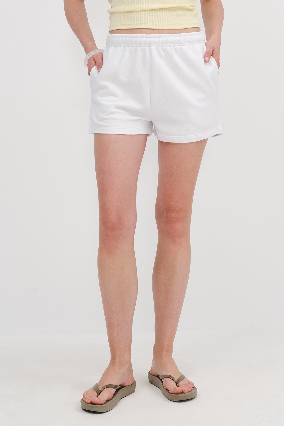 White_Elastic-Waist-Shorts-With-Pocket-addax