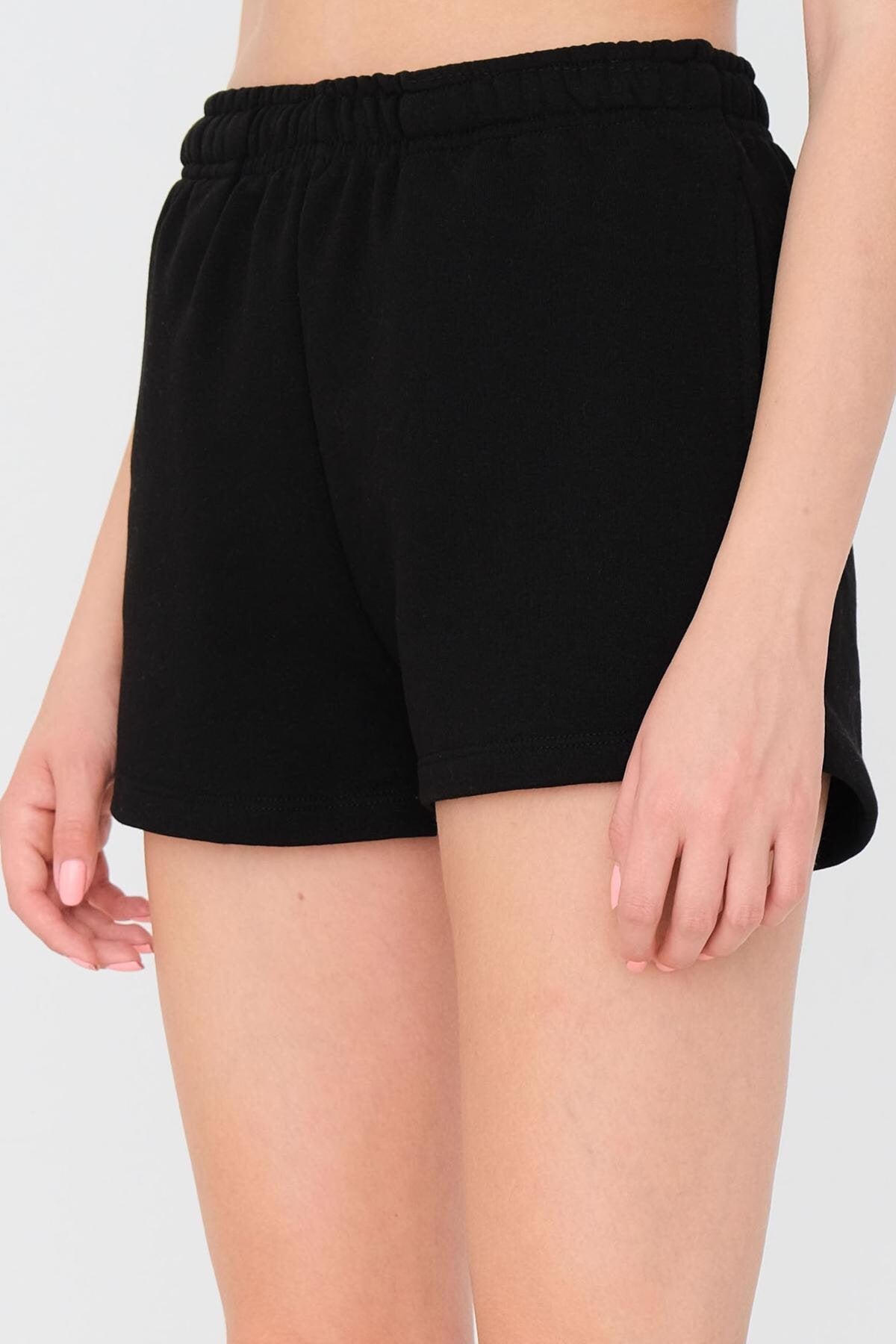 Black_Elastic-Waist-Shorts-With-Pocket-addax