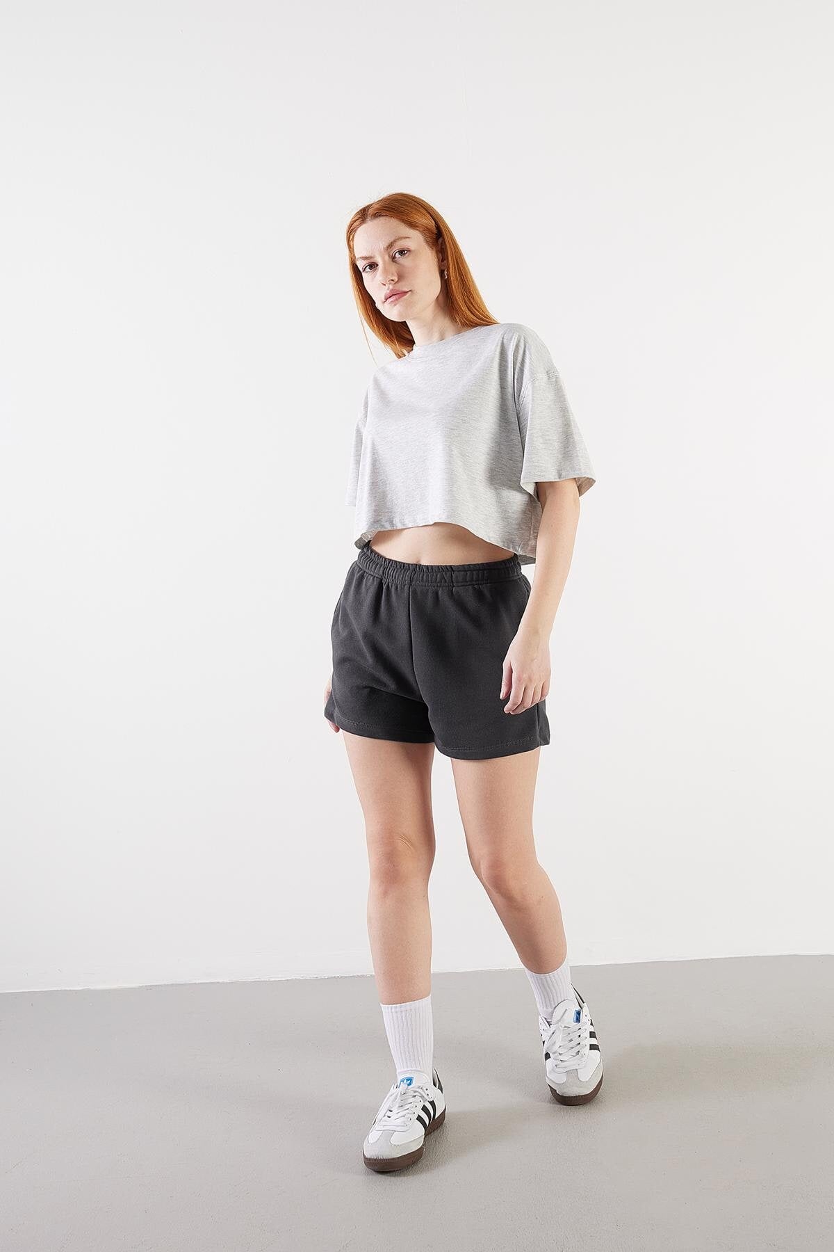 Charcoal_Elastic-Waist-Shorts-With-Pocket-addax