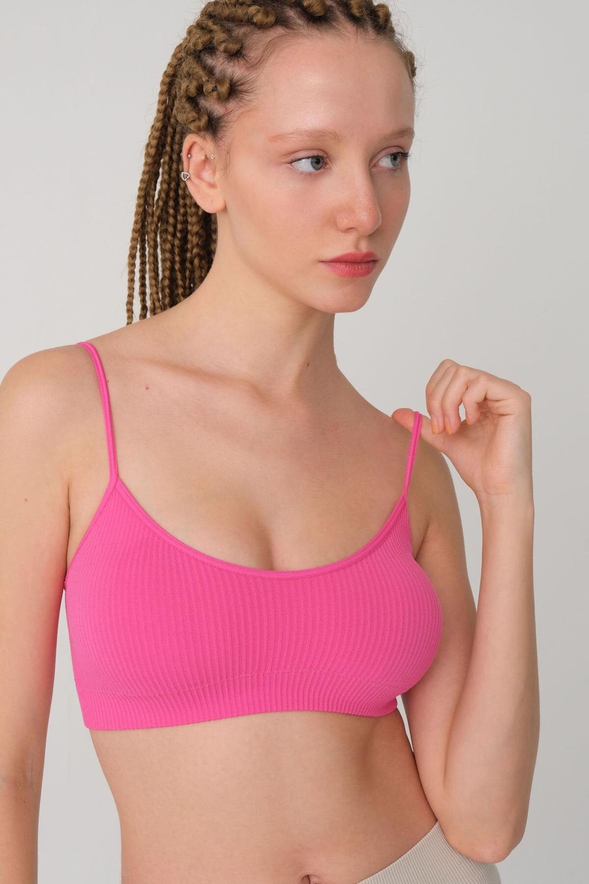 Fuchsia_Padded-Seamless-Top-addax