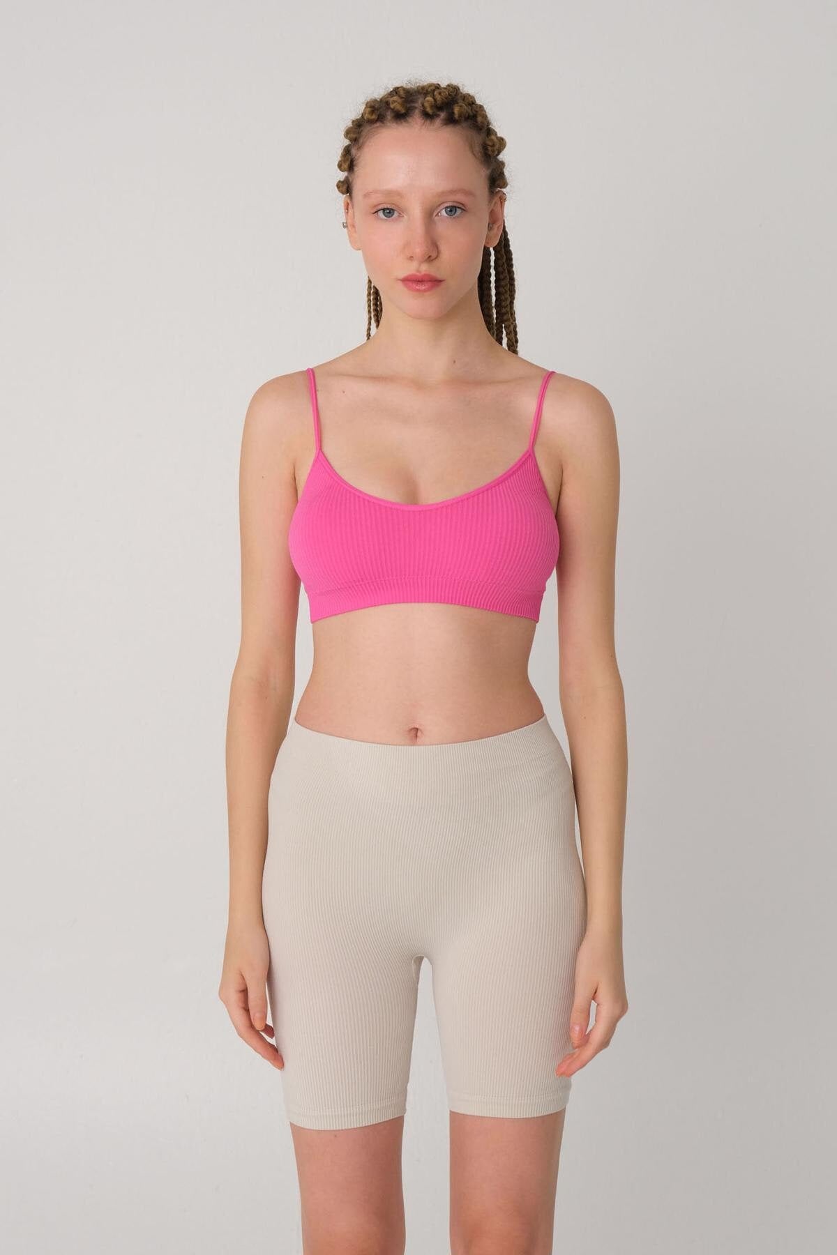 Fuchsia_Padded-Seamless-Top-addax