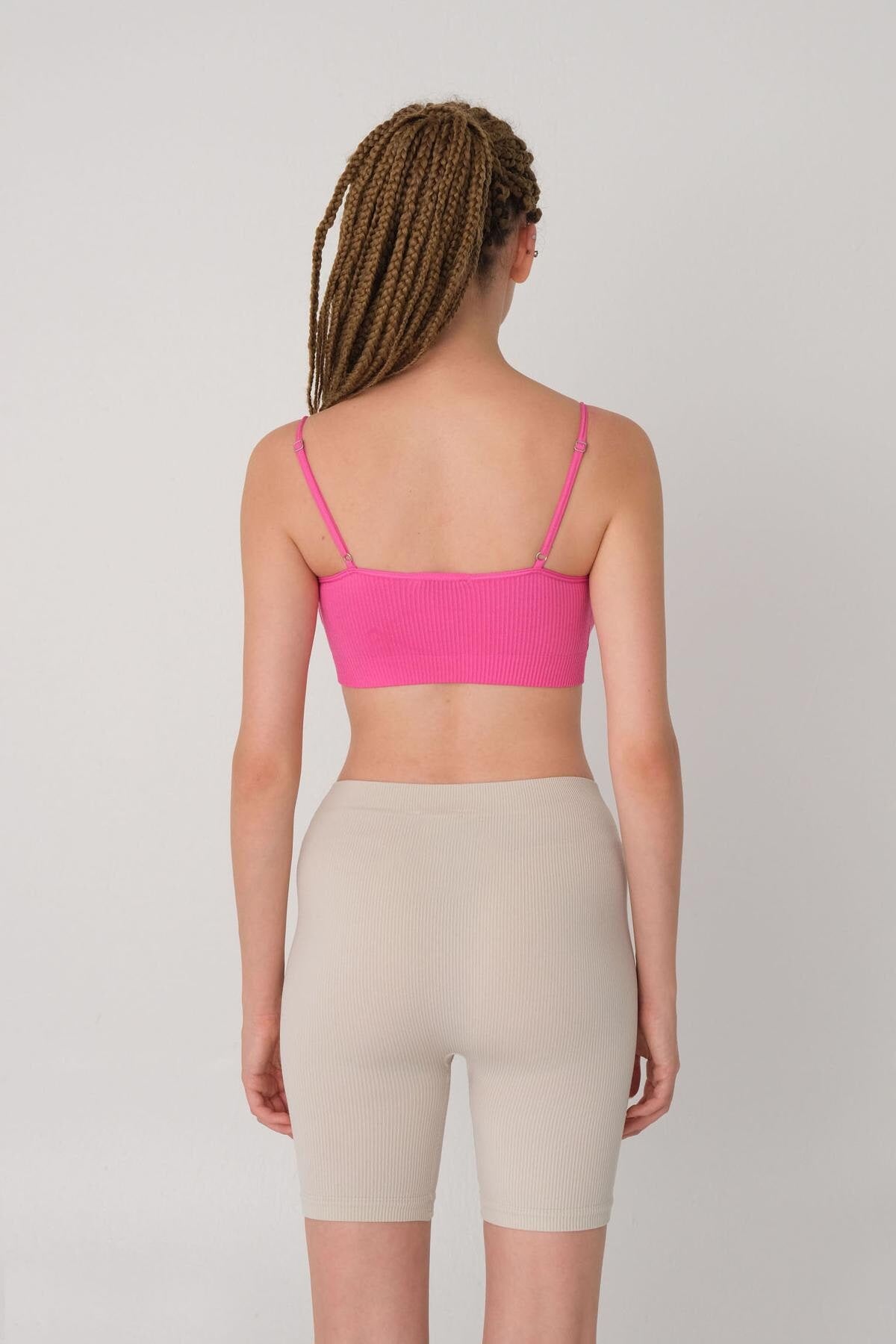 Fuchsia_Padded-Seamless-Top-addax