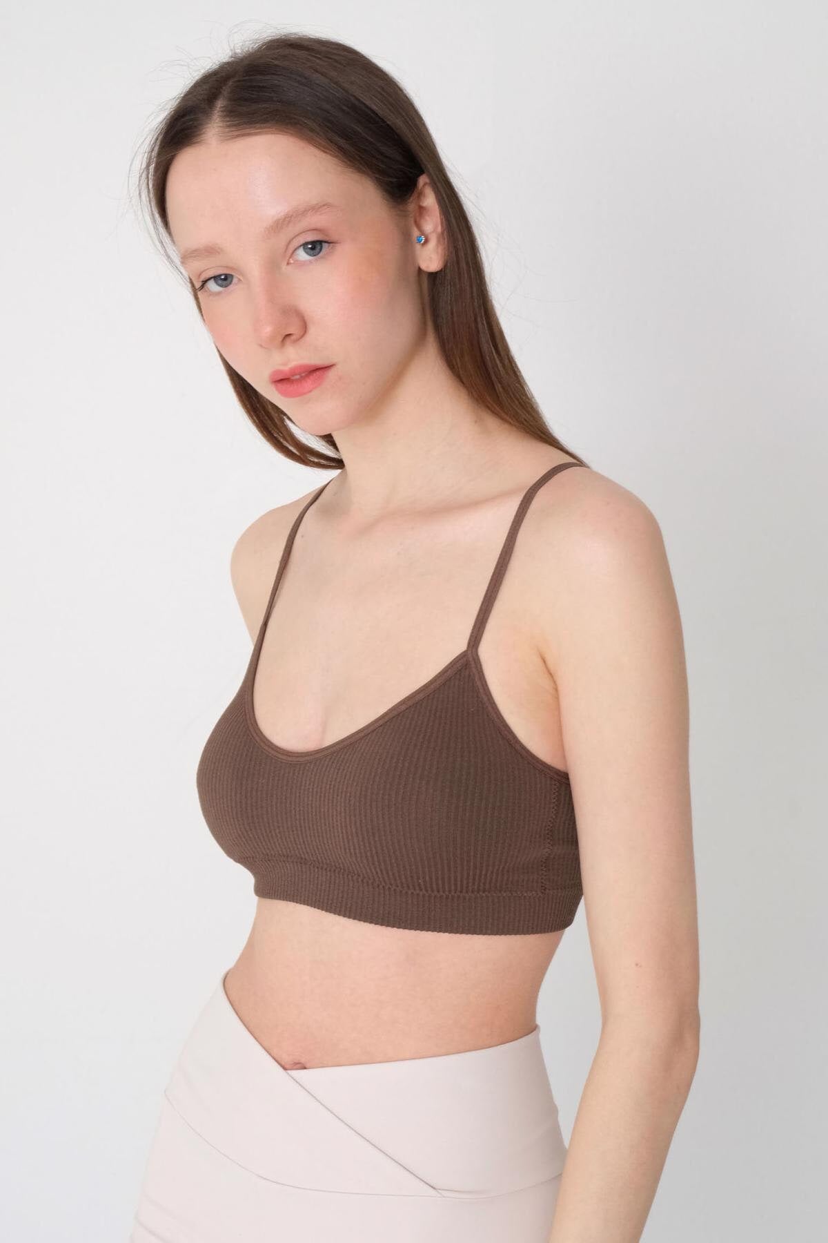 Mocha_Padded-Seamless-Top-addax