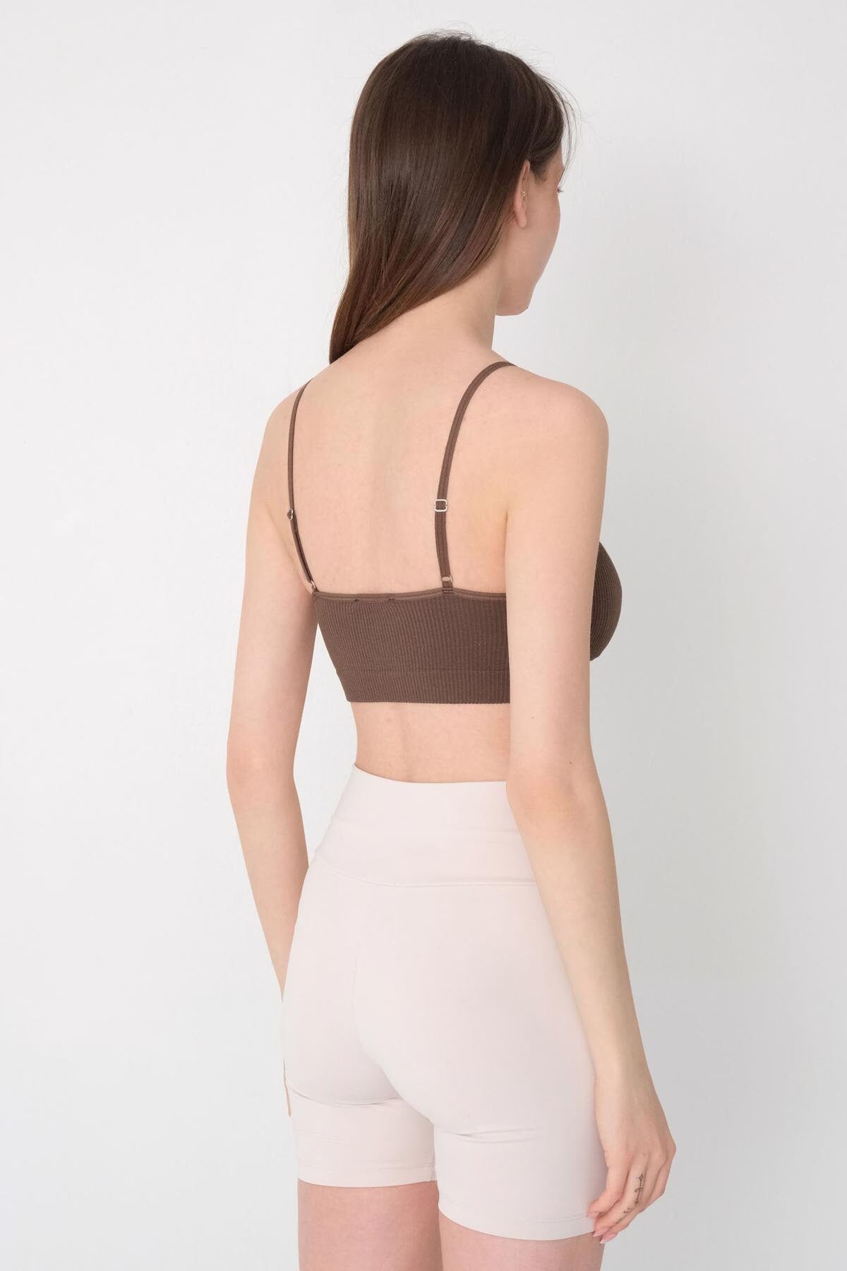 Mocha_Padded-Seamless-Top-addax