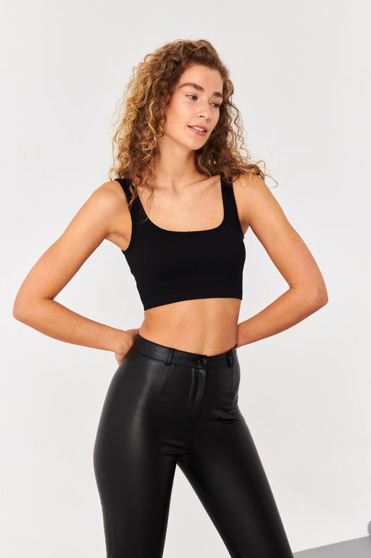 Black_Square-Neck-Seamless-Tank-Top-addax