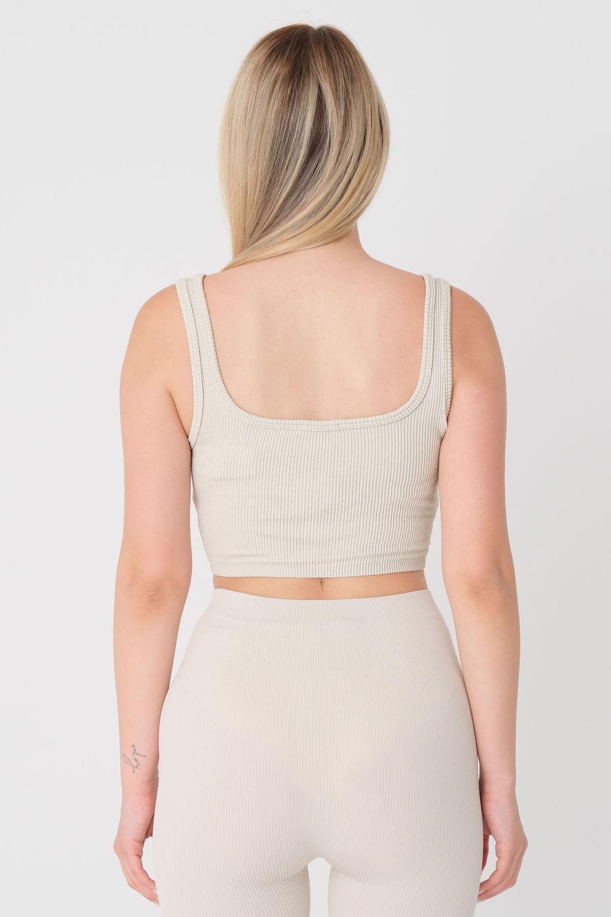 Stone_Square-Neck-Seamless-Tank-Top-addax