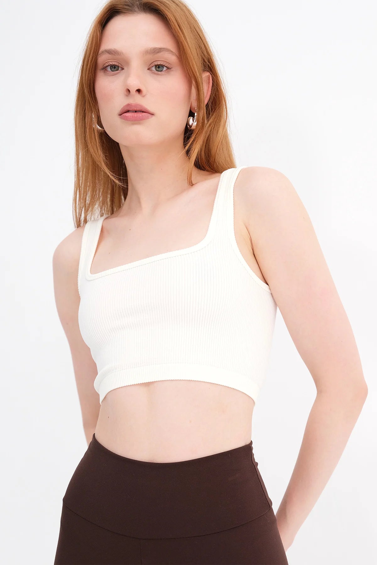 Ecru_Square-Neck-Seamless-Tank-Top-addax