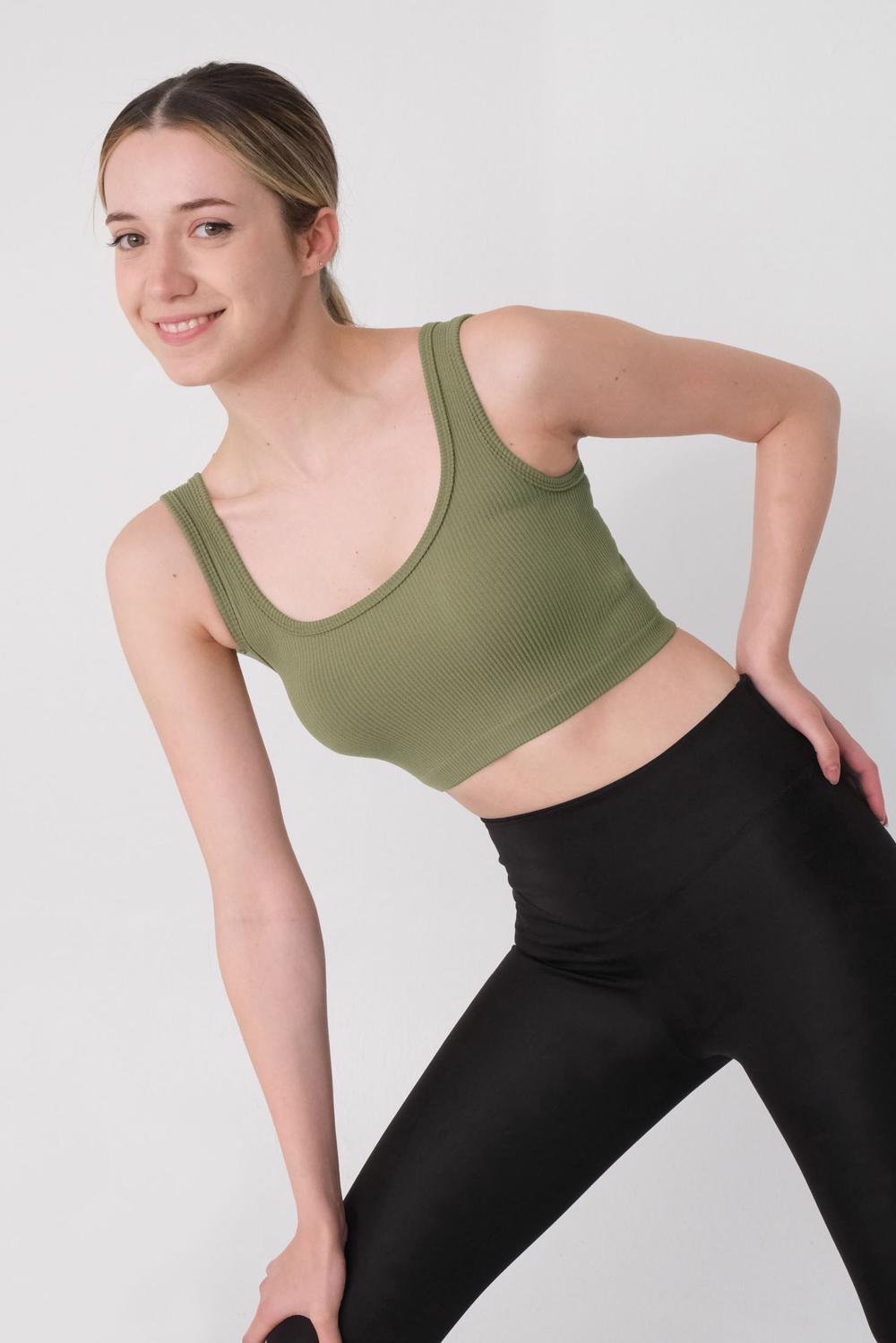Olivie-Green_Square-Neck-Seamless-Tank-Top-addax