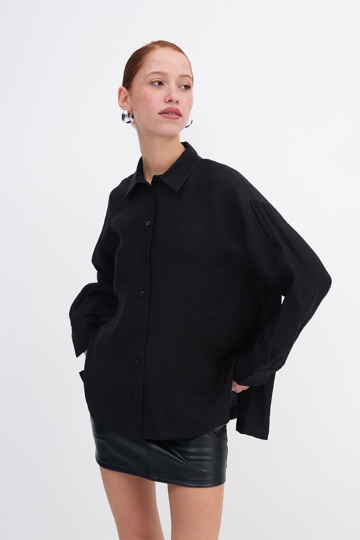 Black_Oversızed-Slıp-Detaıled-Shırt-addax