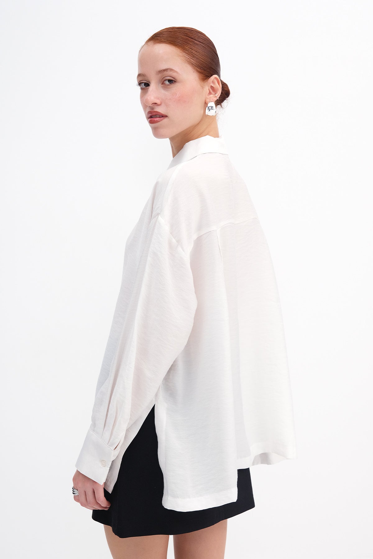 Ecru_Oversızed-Slıp-Detaıled-Shırt-addax