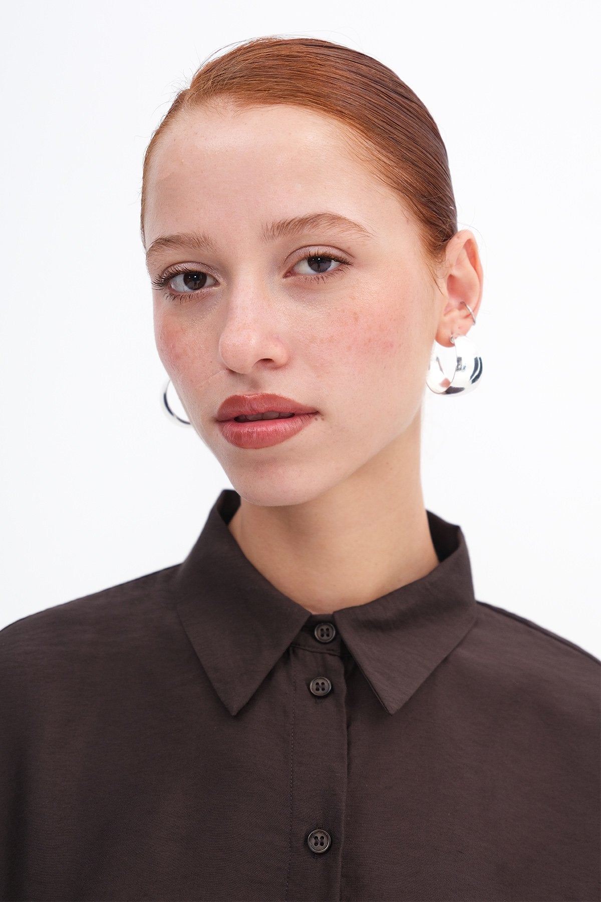 Bitter-Coffee_Oversızed-Slıp-Detaıled-Shırt-addax