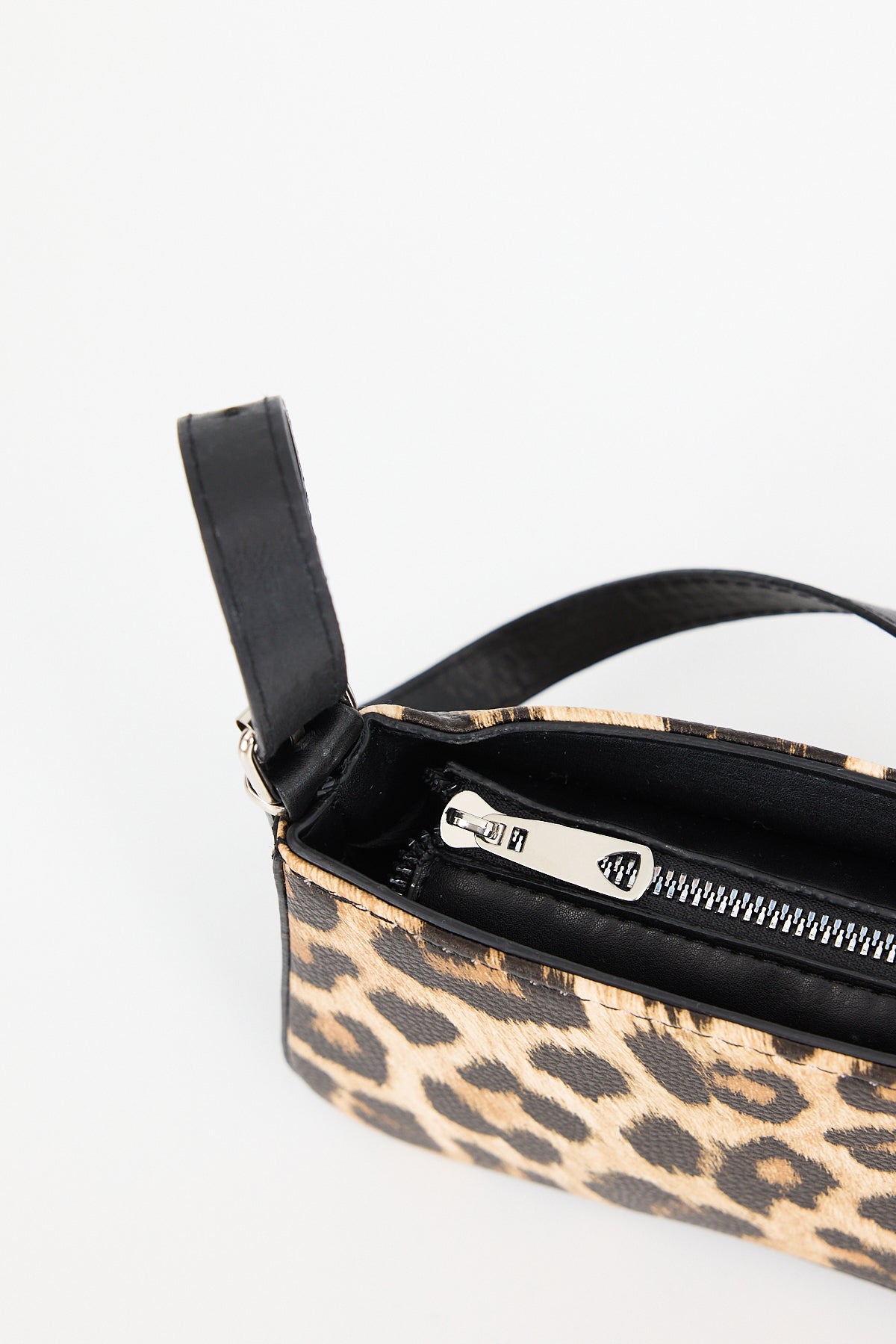 Leopard_Shoulder-Bag-addax