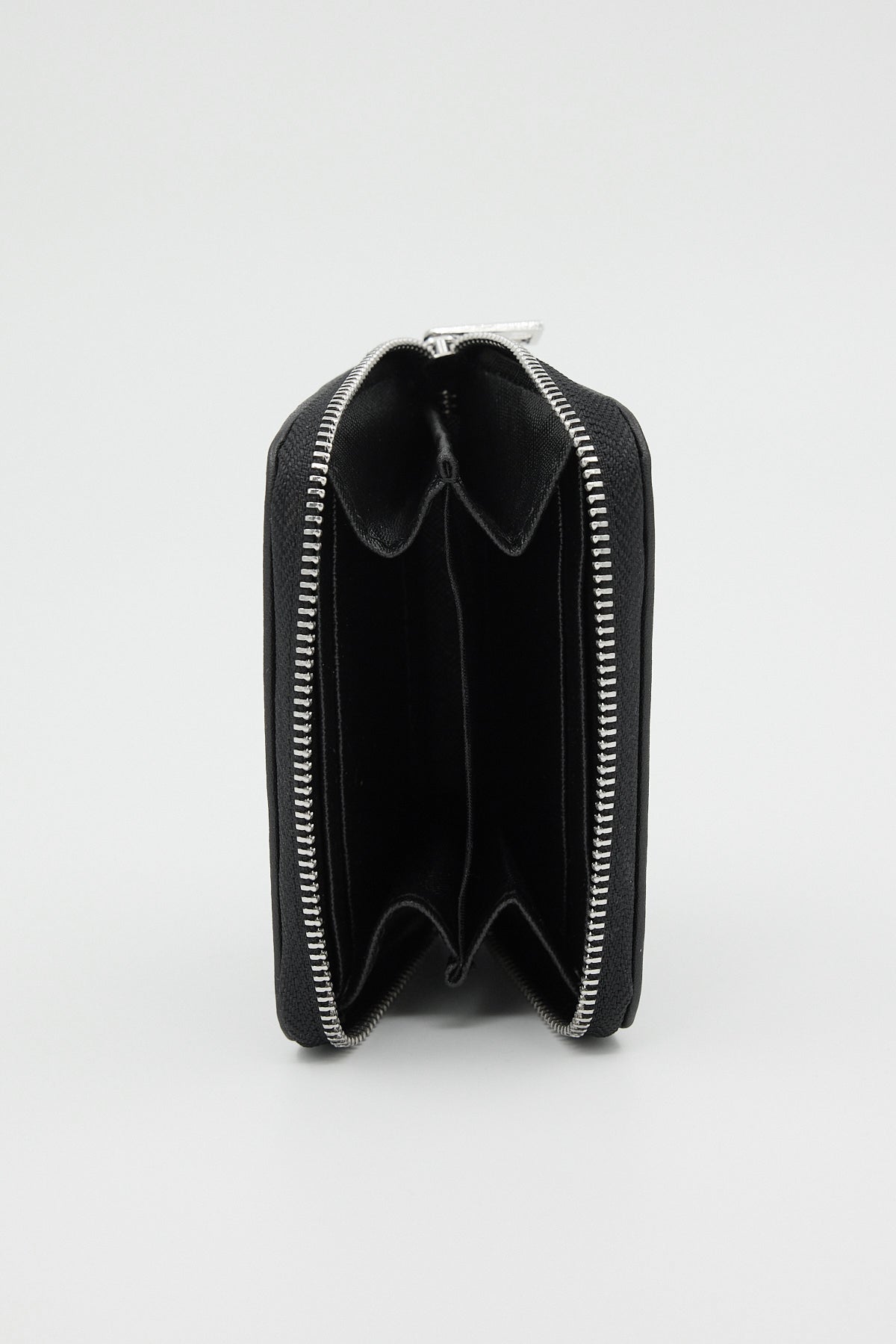 Black_Basic-Wallet-addax