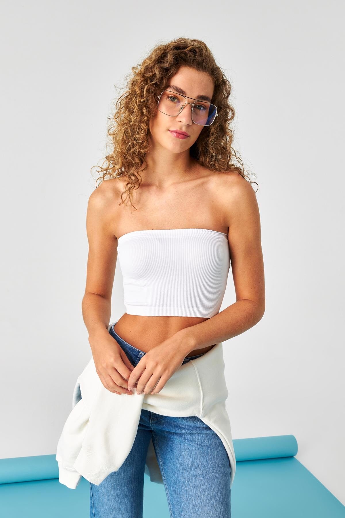 White_Seamless-Bustier-addax