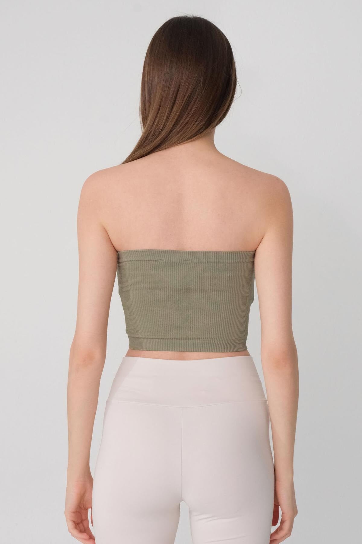 Khaki_Seamless-Bustier-addax