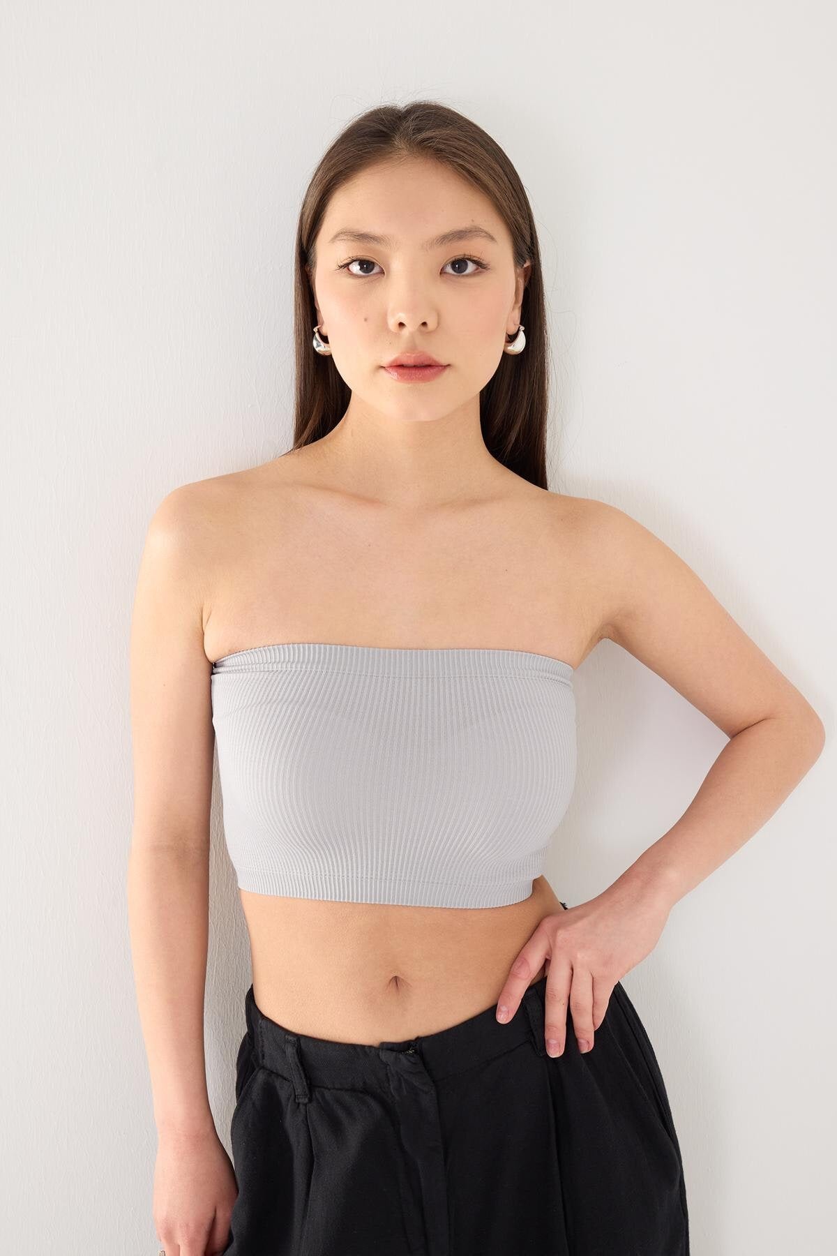 Grey_Seamless-Bustier-addax