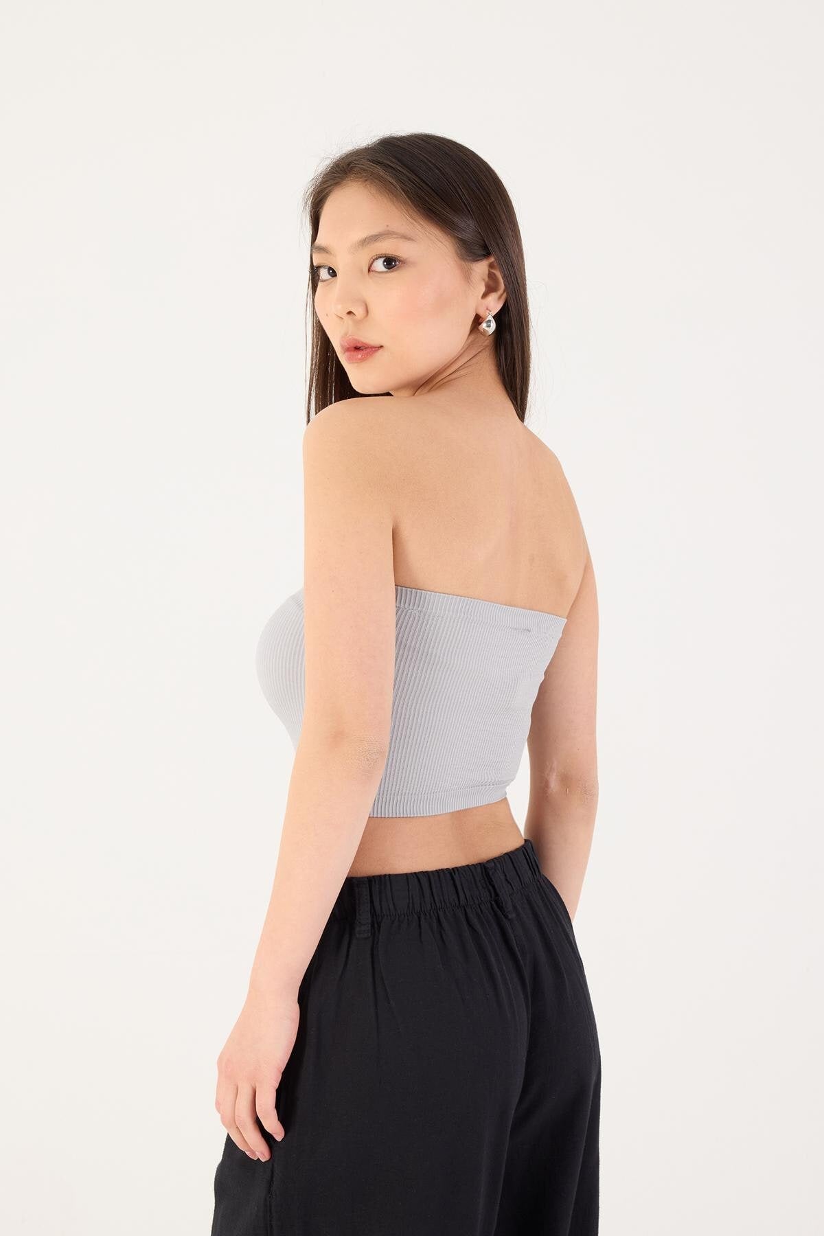 Grey_Seamless-Bustier-addax