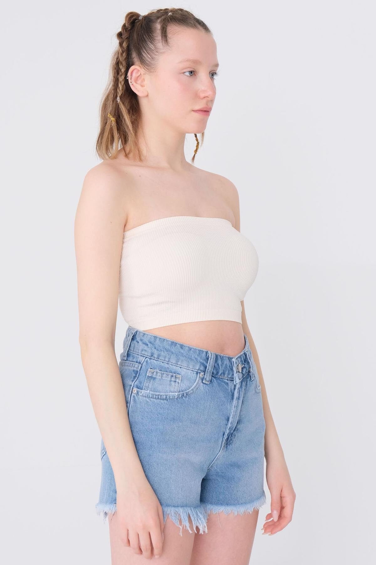 Light-Beige_Seamless-Bustier-addax