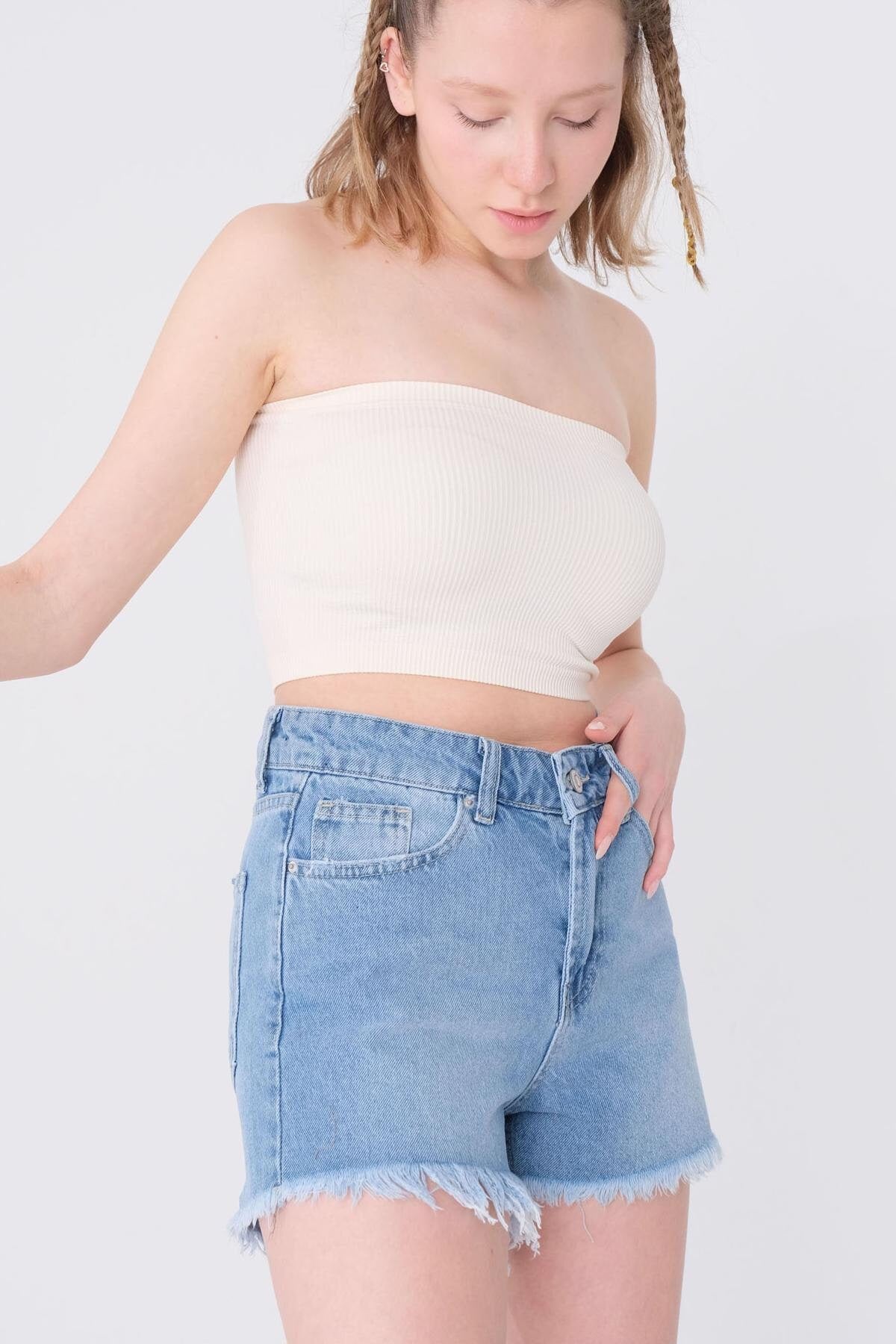 Light-Beige_Seamless-Bustier-addax