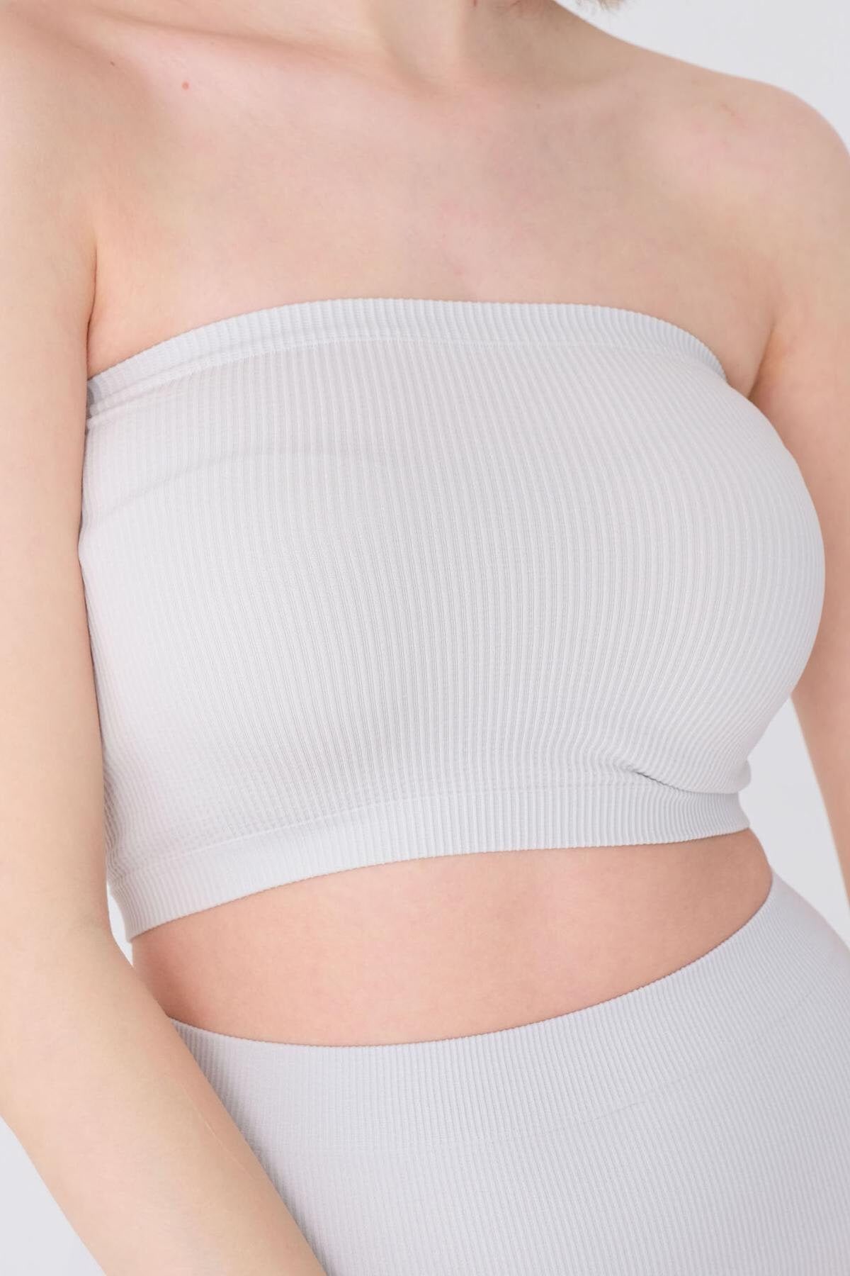 Light-Grey_Seamless-Bustier-addax