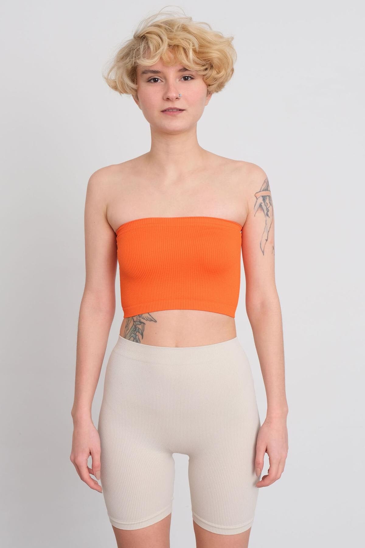 Orange_Seamless-Bustier-addax