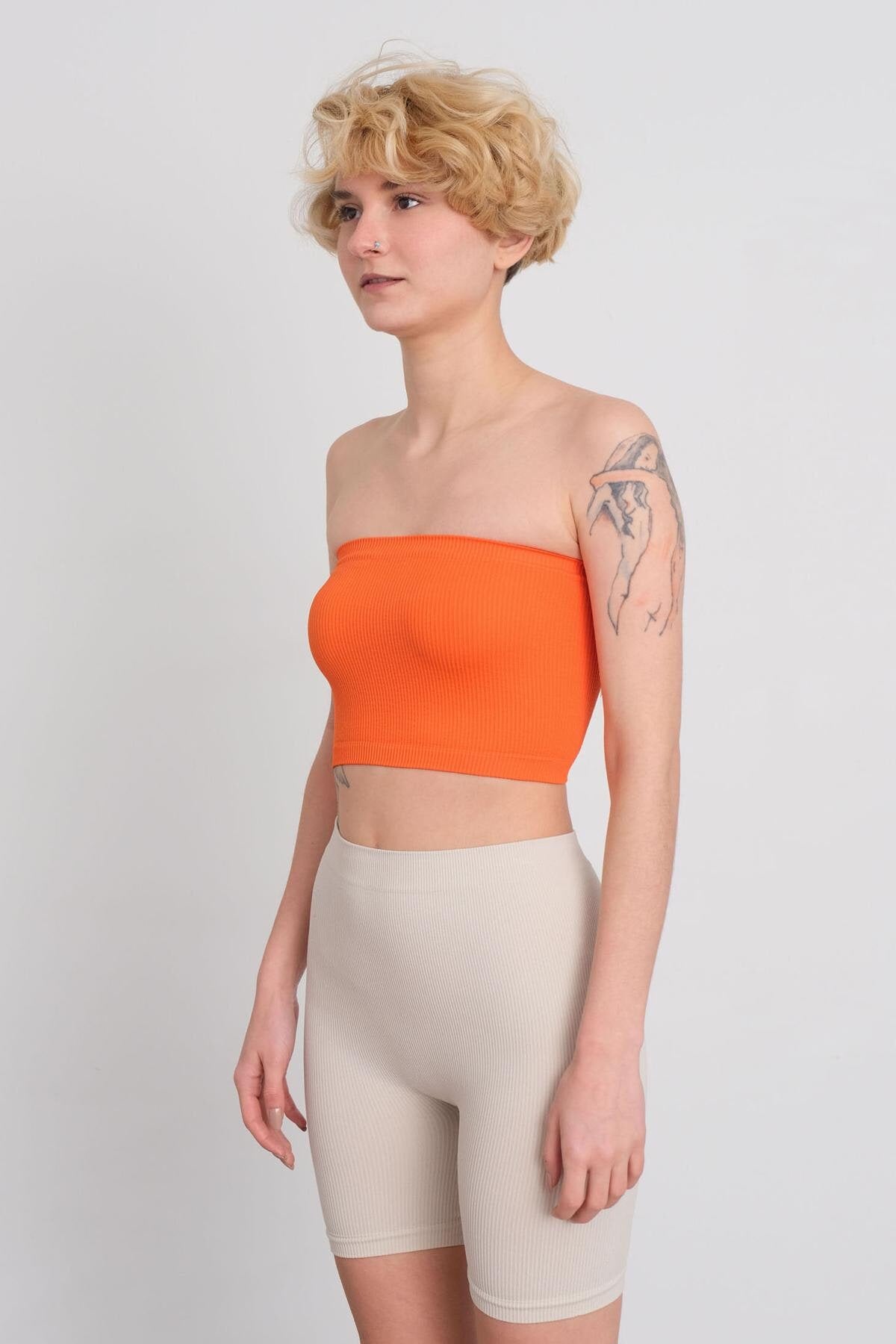 Orange_Seamless-Bustier-addax
