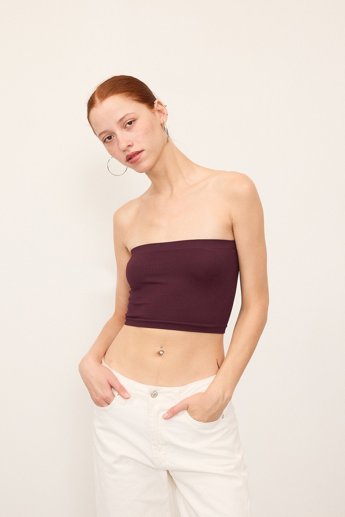 Cherry_Seamless-Bustier-addax