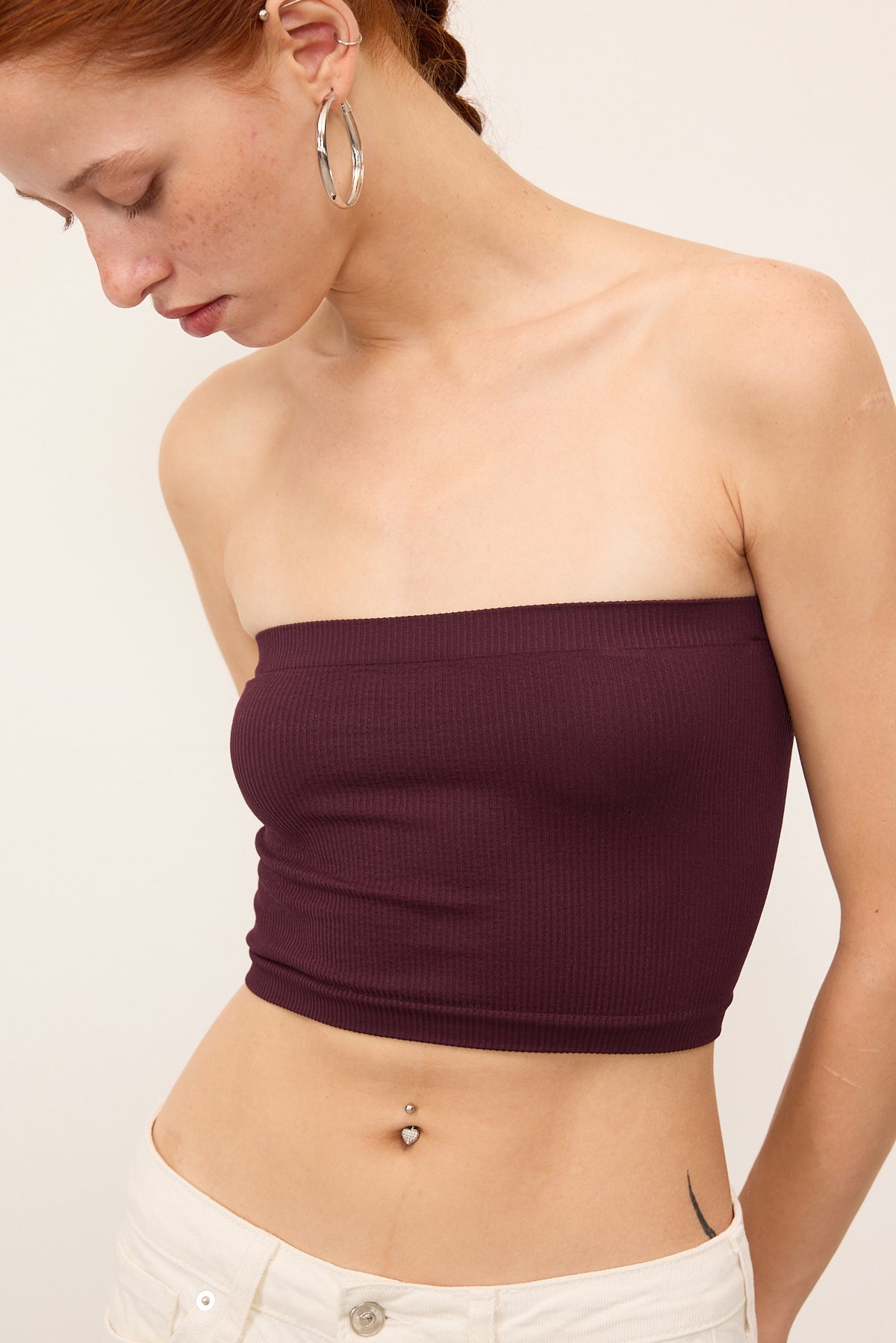 Cherry_Seamless-Bustier-addax