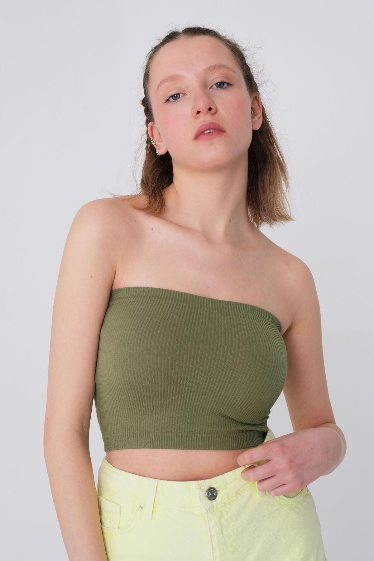 Olivie-Green_Seamless-Bustier-addax
