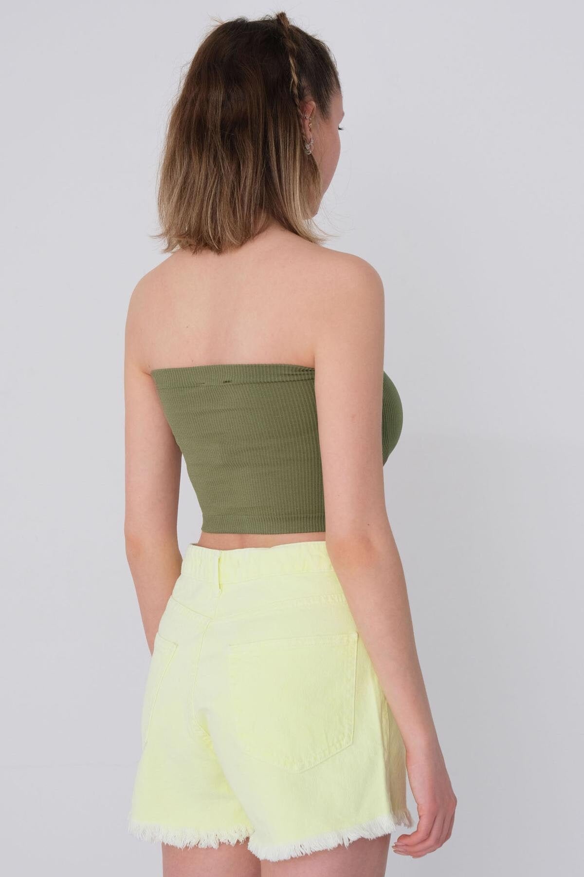 Olivie-Green_Seamless-Bustier-addax