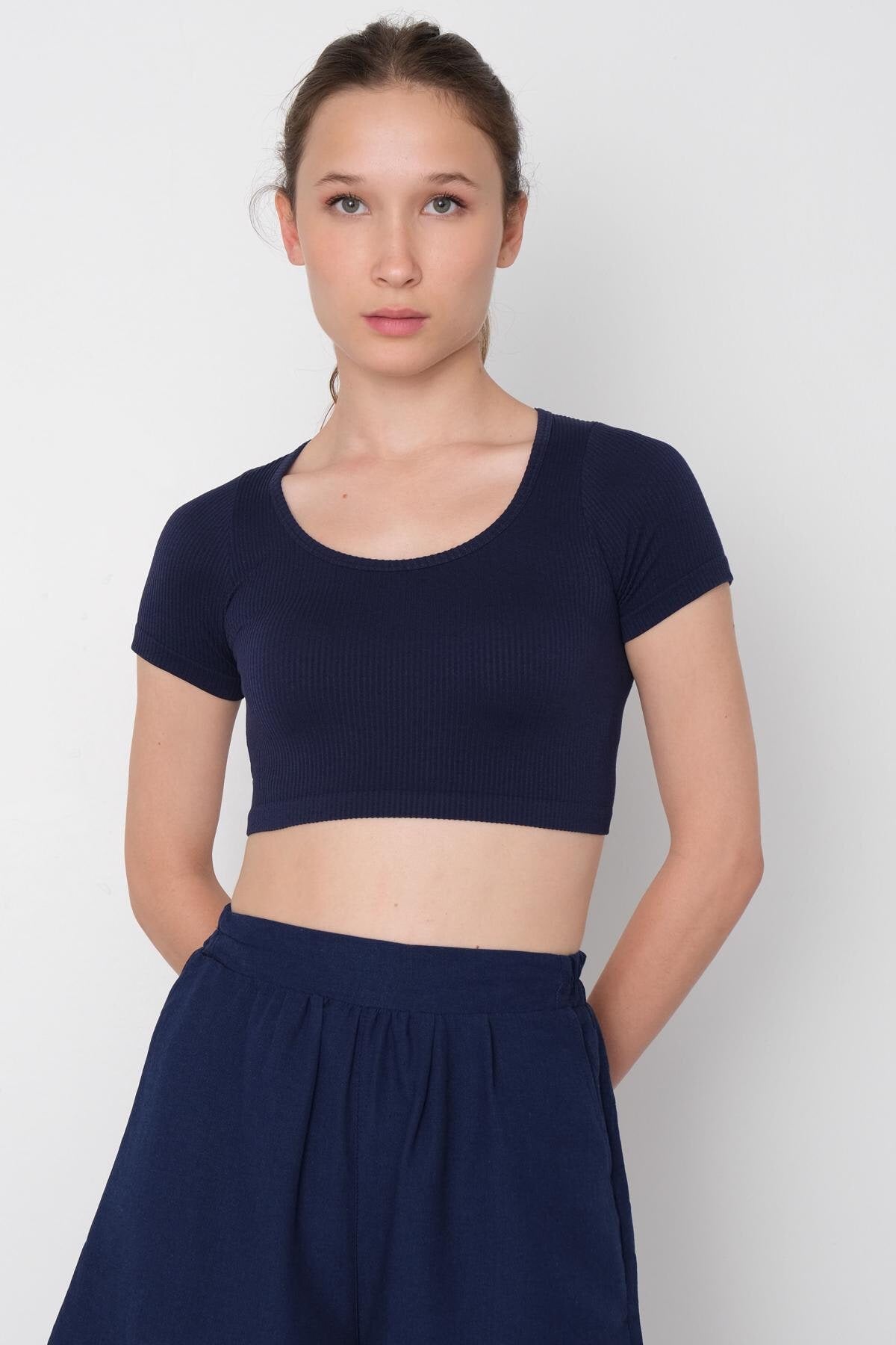 Night-Blue_Seamless-Blouse-addax