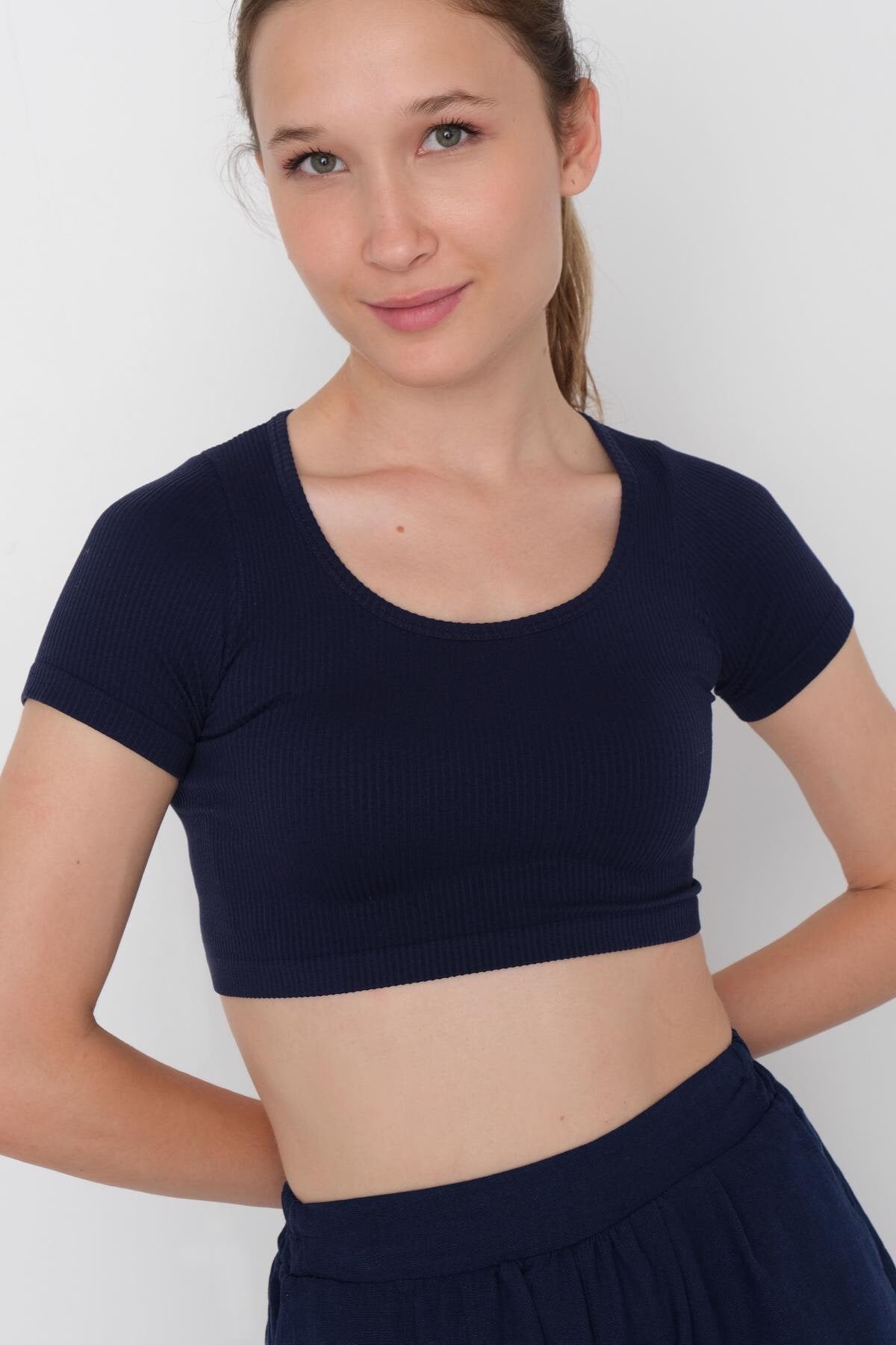 Night-Blue_Seamless-Blouse-addax