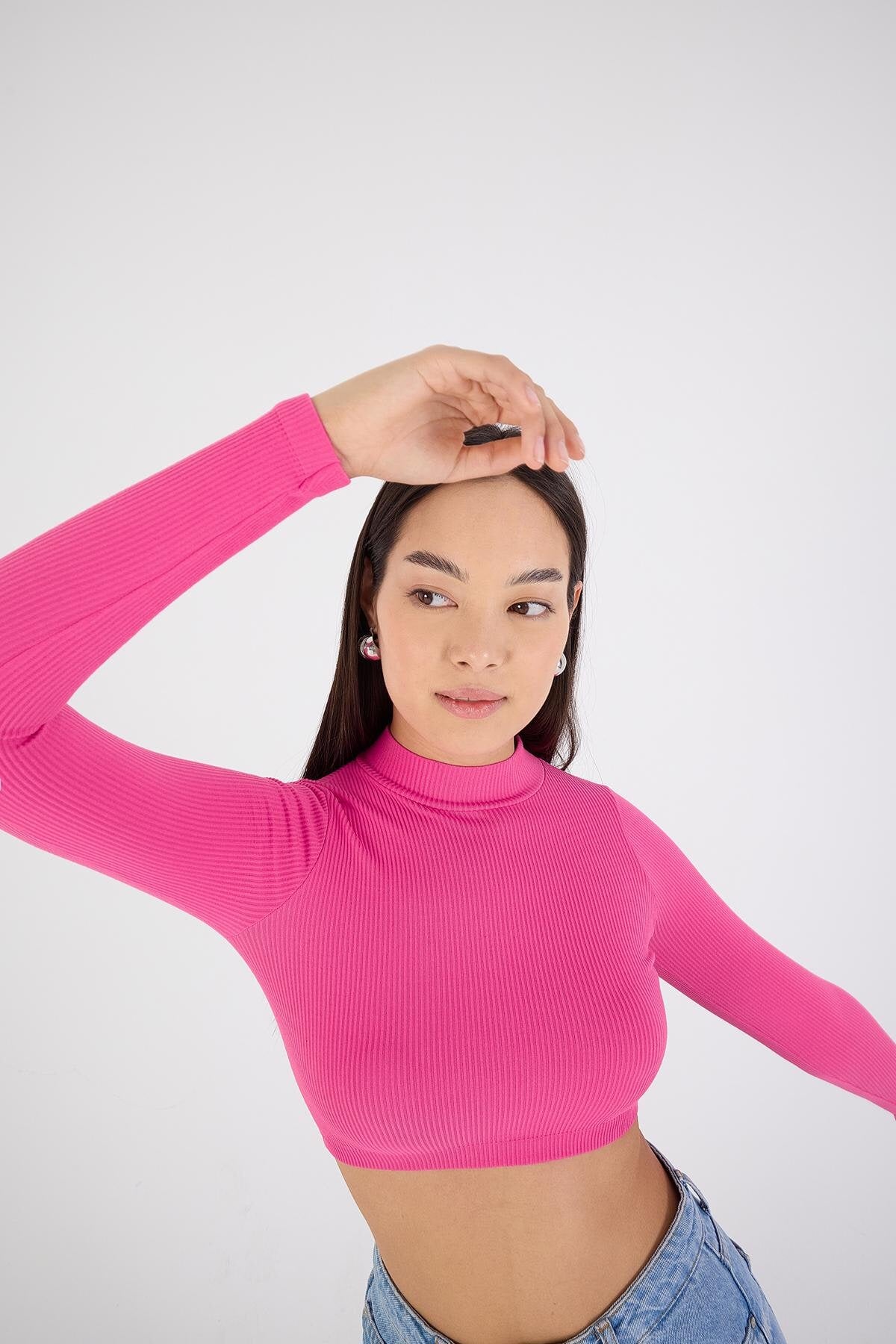Fuchsia_Long-Sleeve-Seamless-Crop-Top-addax