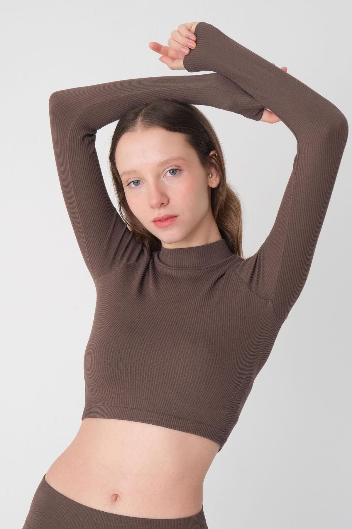 Dark-Brown_Long-Sleeve-Seamless-Crop-Top-addax