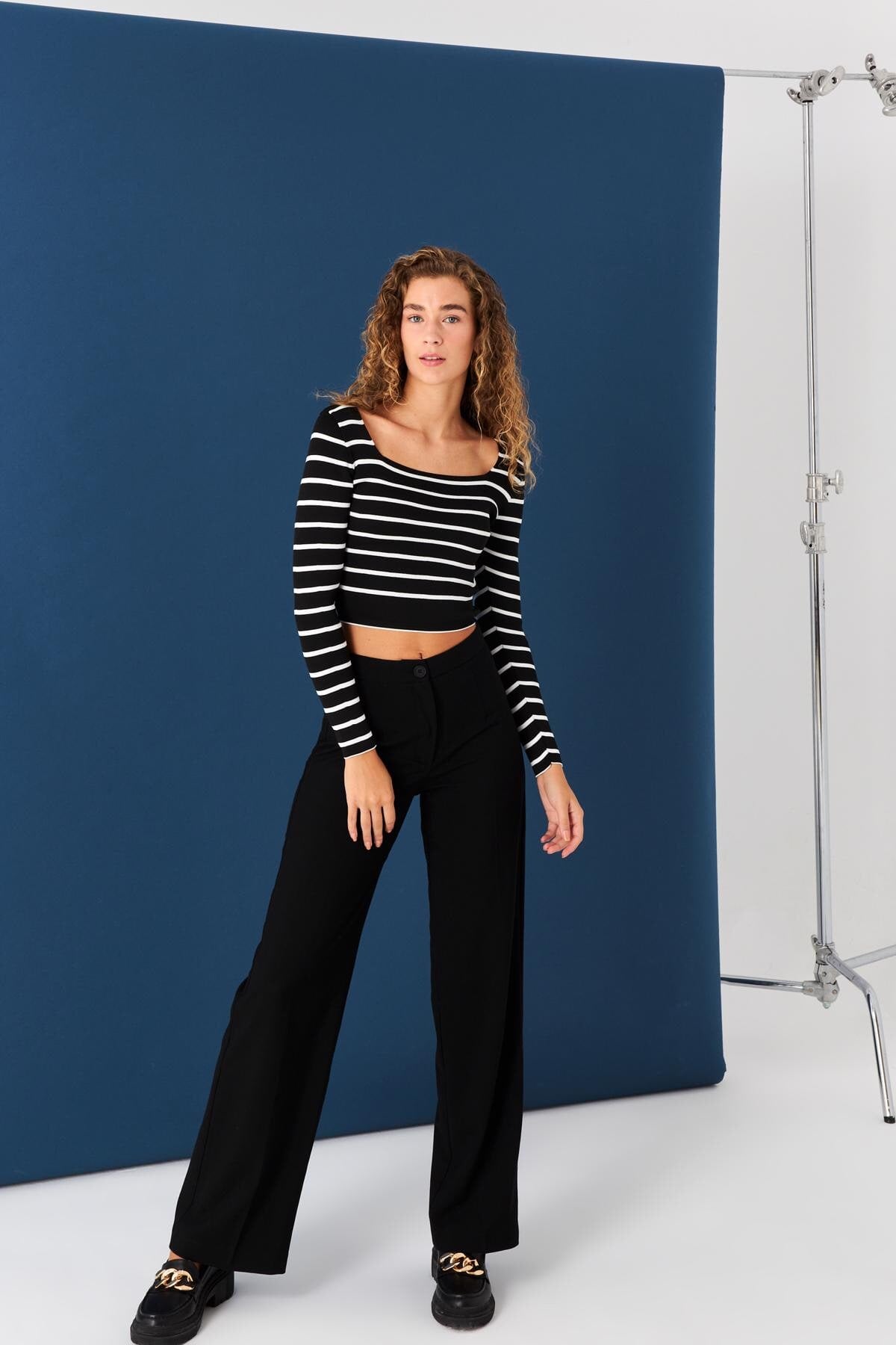 Black_High-Waisted-Wide-Leg-Trousers-addax