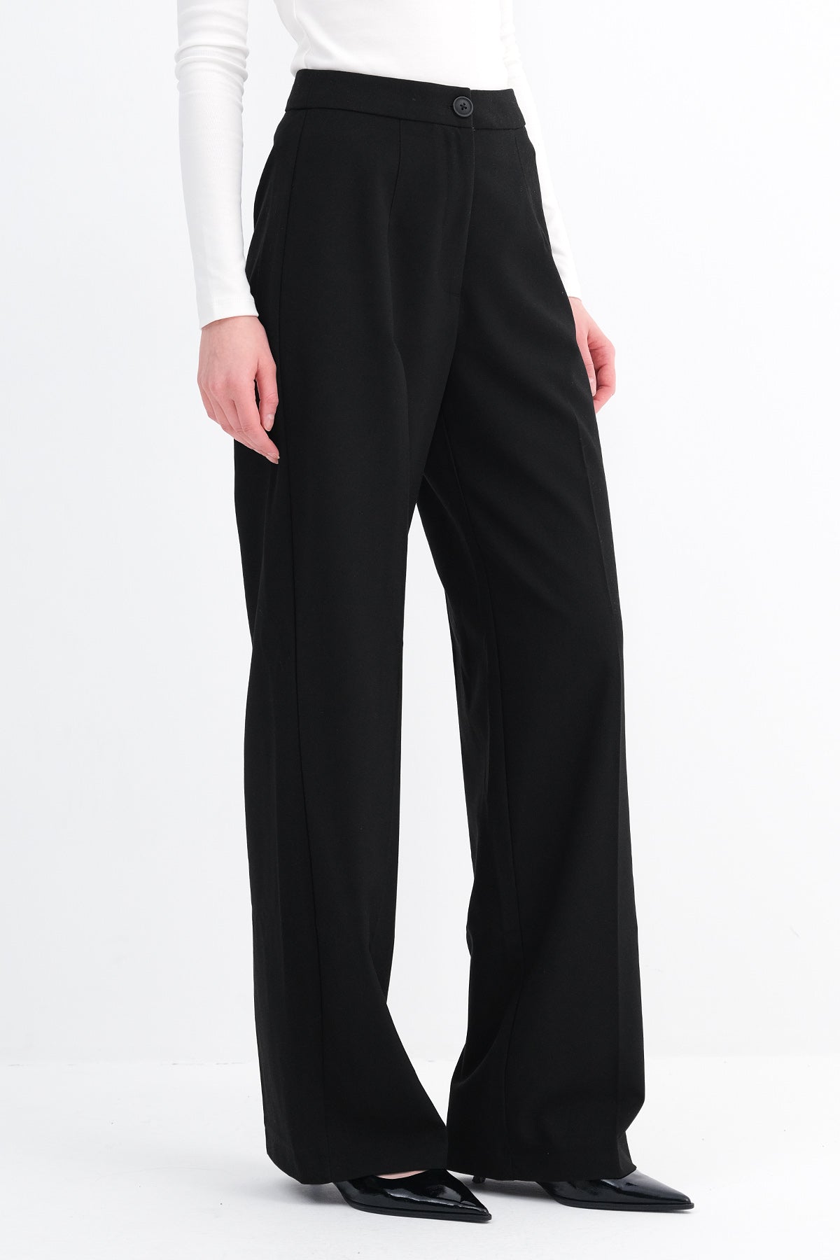 Black_High-Waisted-Wide-Leg-Trousers-addax