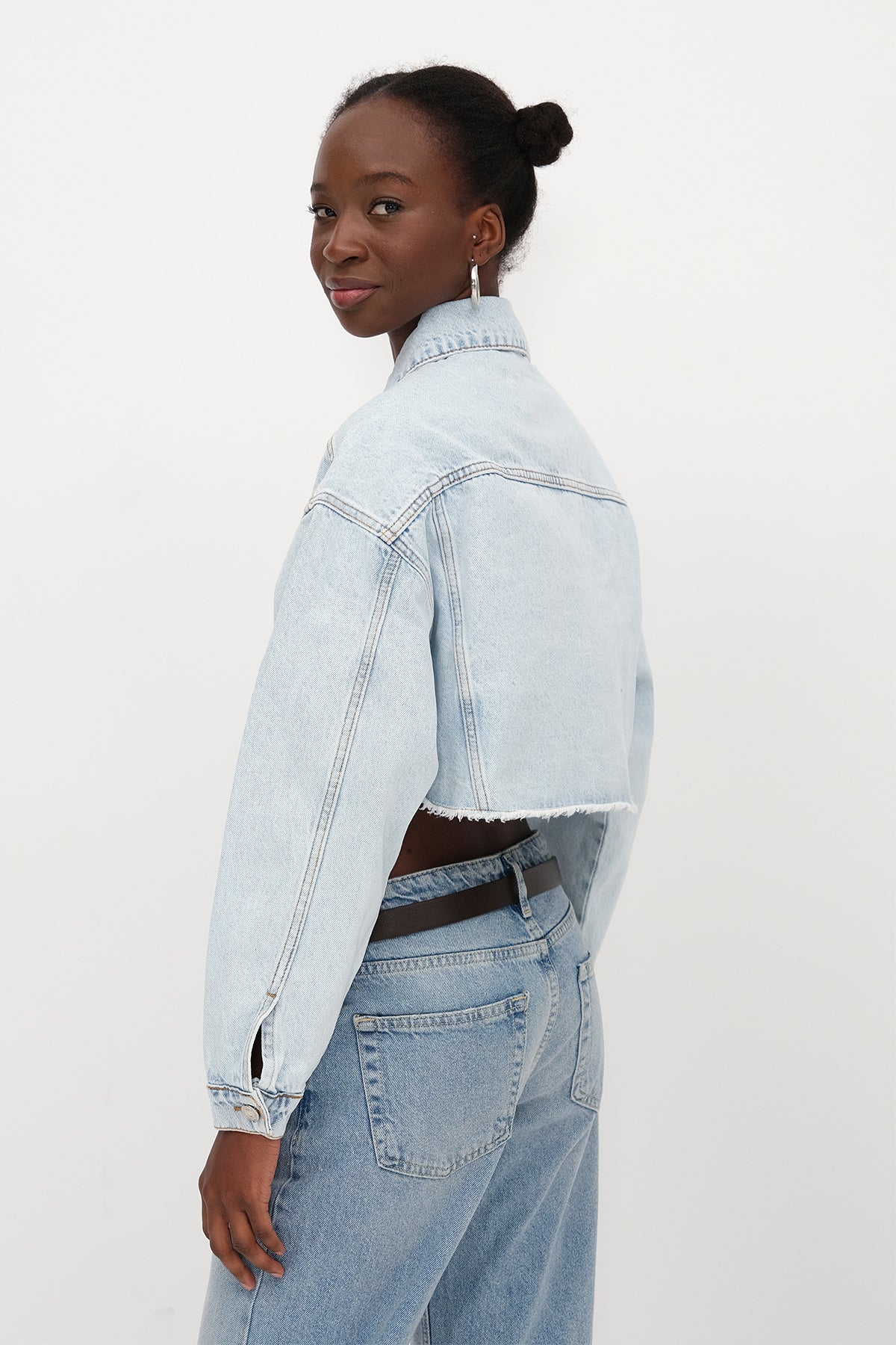 Acid-Wash_Short-Jacket-with-Tassel-addax