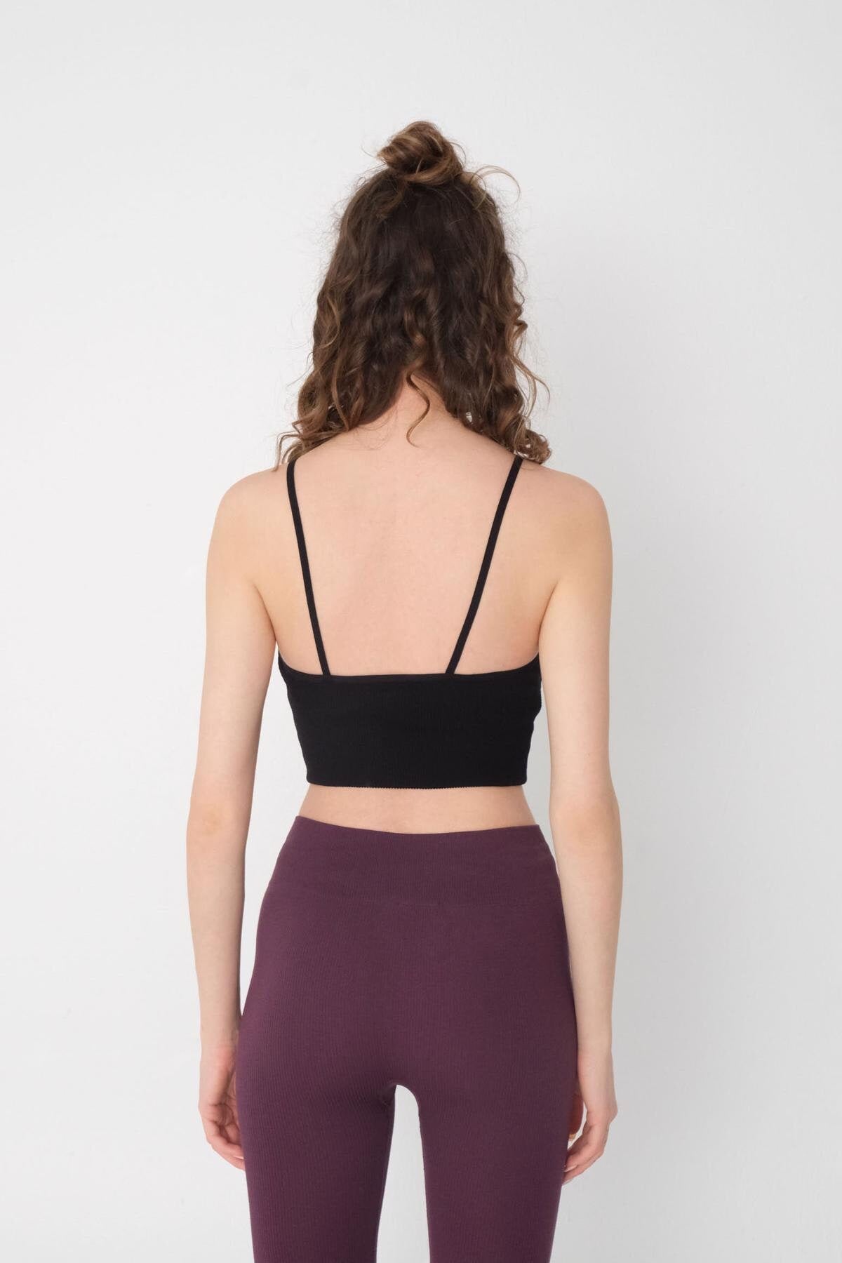 Black_V-Neck-Seamless-Crop-Top-addax
