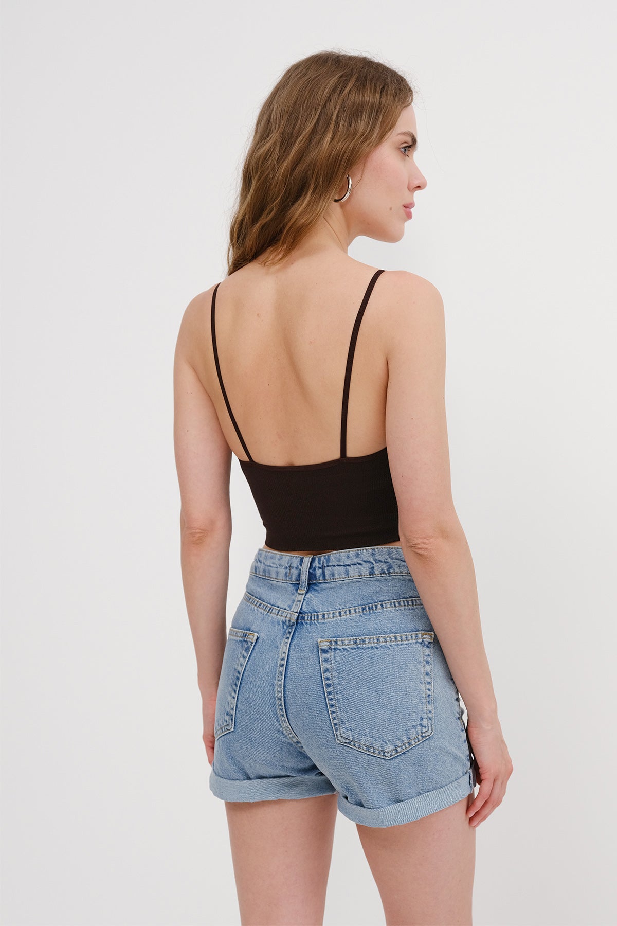 Bitter-Coffee_V-Neck-Seamless-Crop-Top-addax