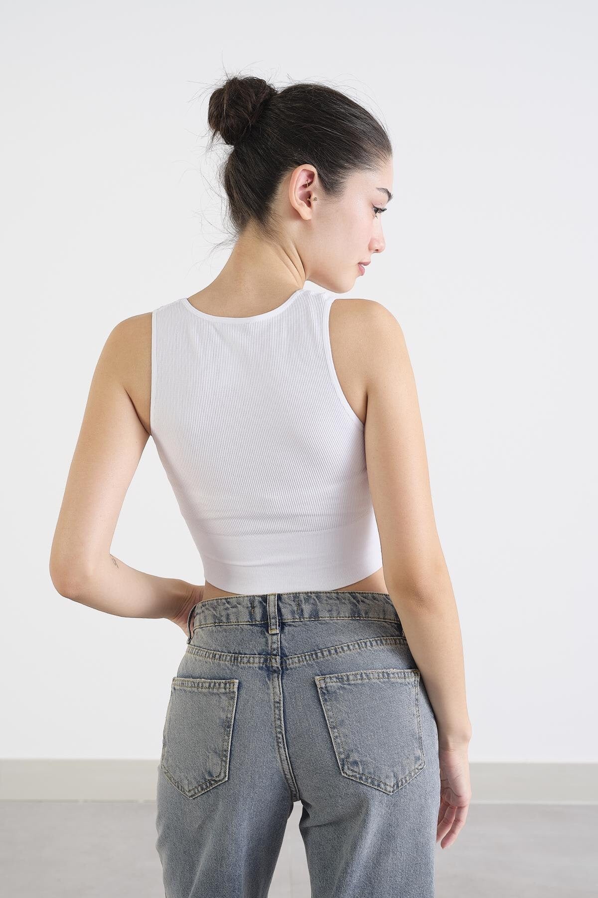 White_V-Neck-Thick-Strapped-Seamless-Crop-addax