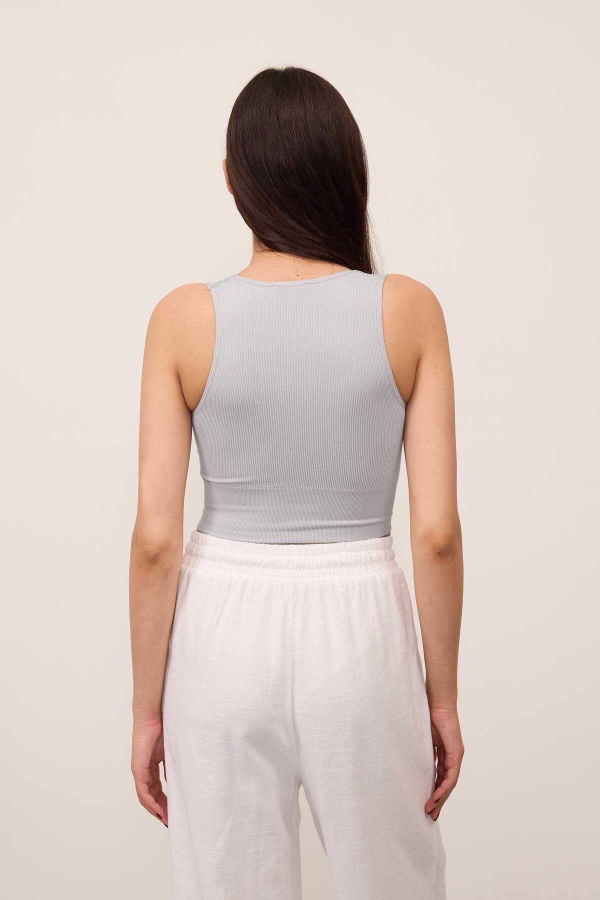 New-Grey_V-Neck-Thick-Strapped-Seamless-Crop-addax