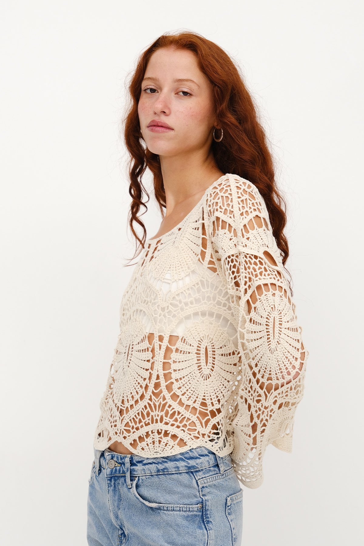 Stone_Lace-Detailed-Blouse-With-Round-Neck-addax
