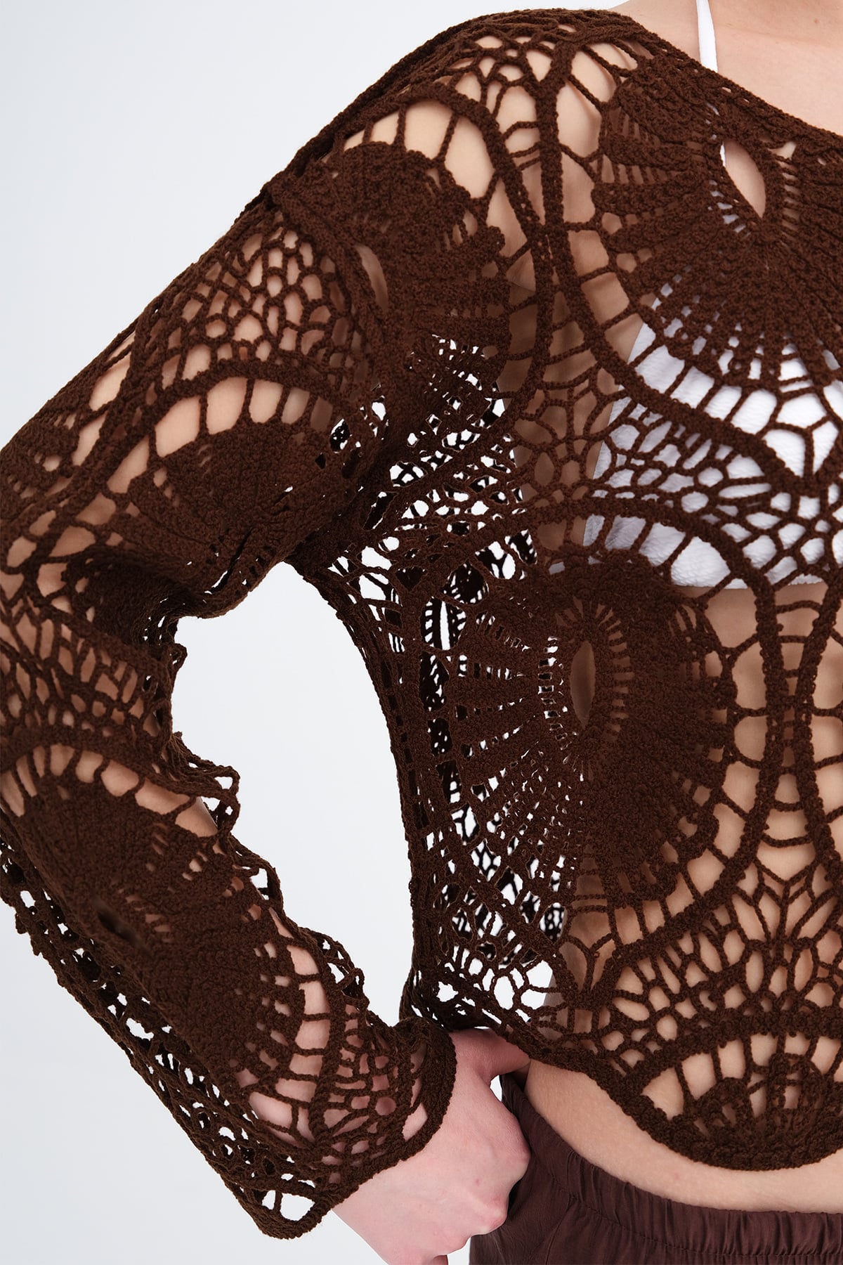 Brown_Lace-Detailed-Blouse-With-Round-Neck-addax