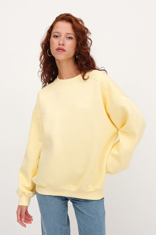 Yellow_Round-Neck-Basic-Sweatshirt-addax