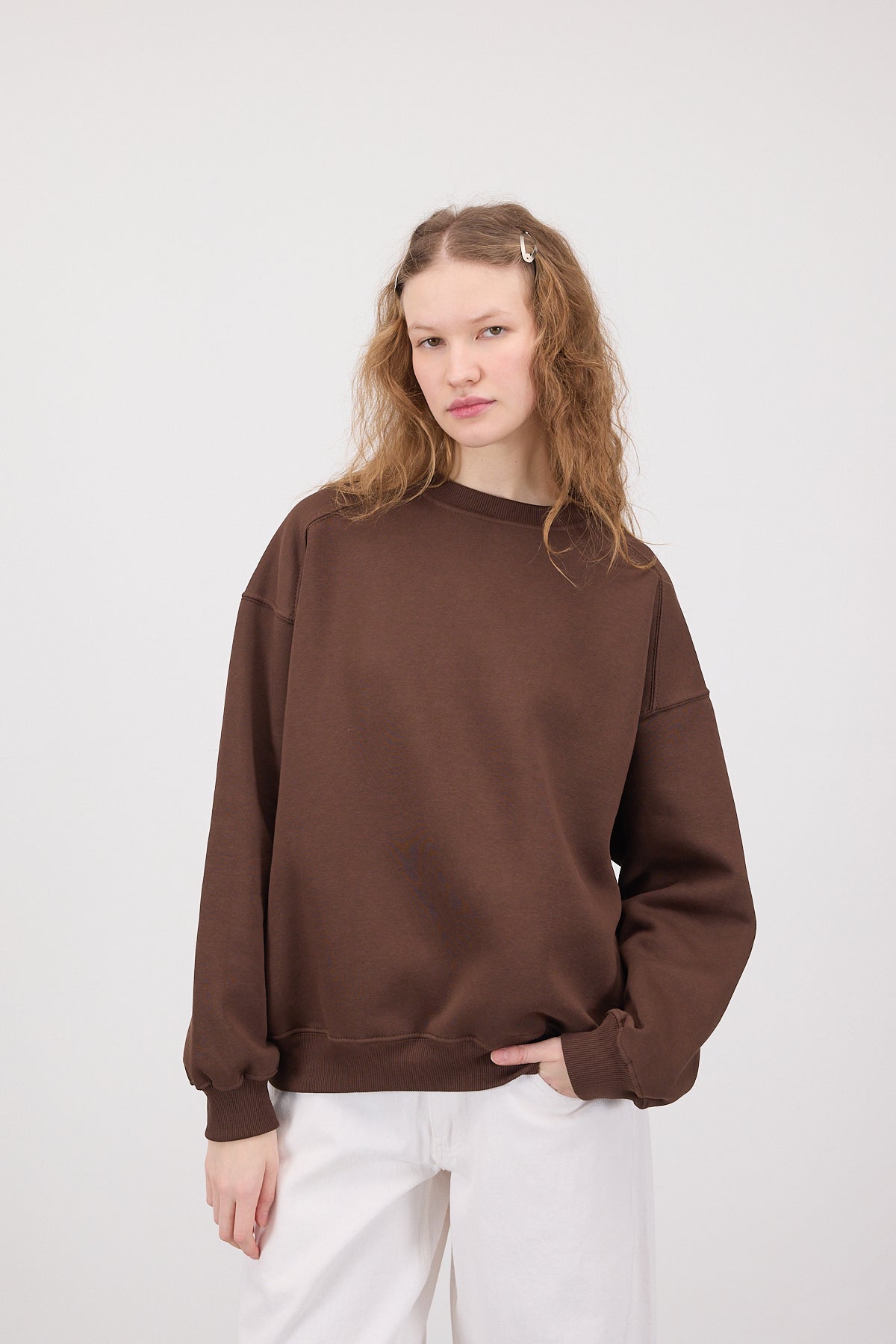 Brown_Round-Neck-Basic-Sweatshirt-addax