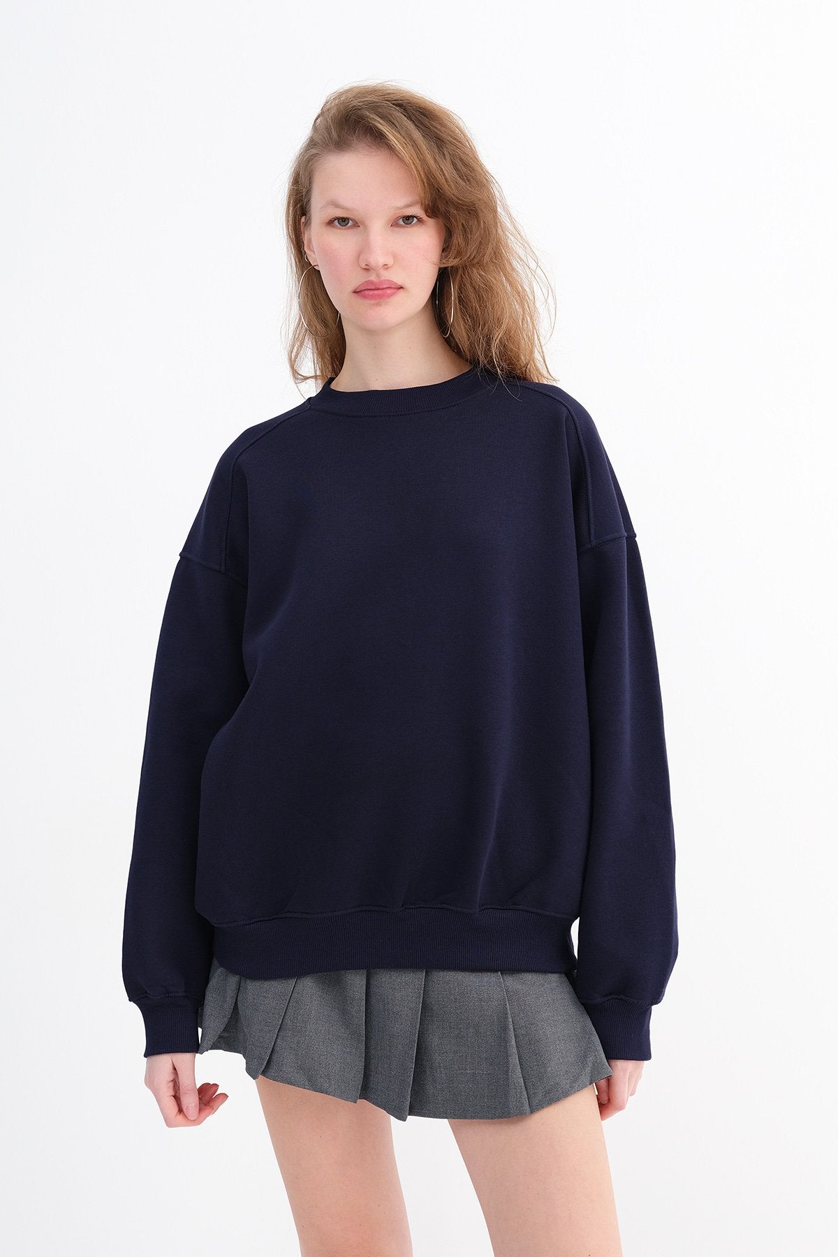 Night-Blue_Round-Neck-Basic-Sweatshirt-addax