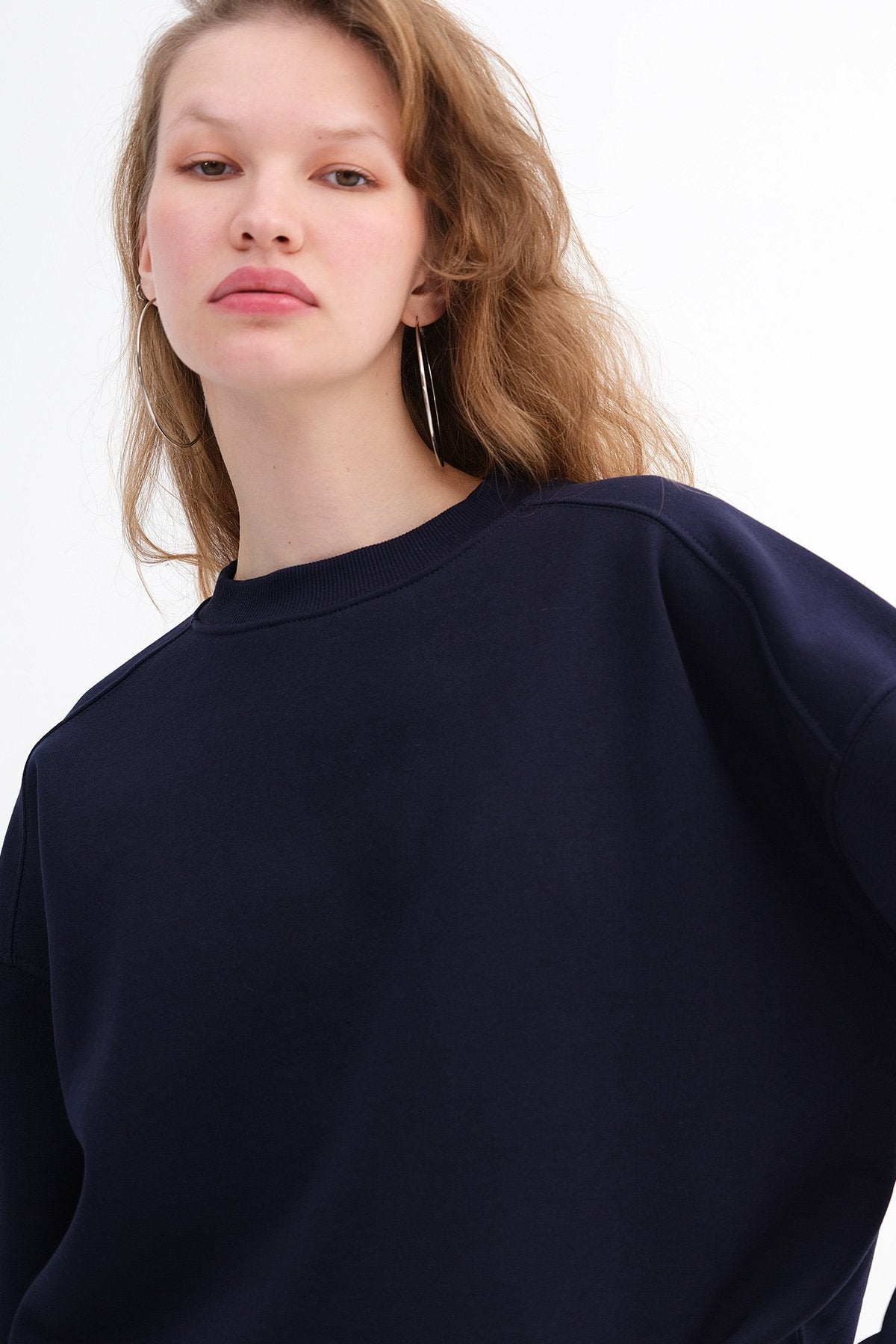 Night-Blue_Round-Neck-Basic-Sweatshirt-addax